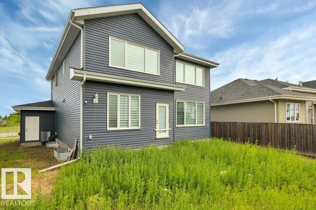 5802 SOLEIL Boulevard