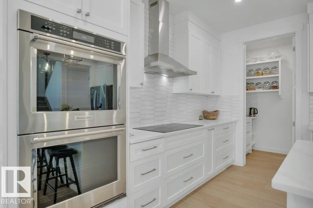 5802 SOLEIL Boulevard