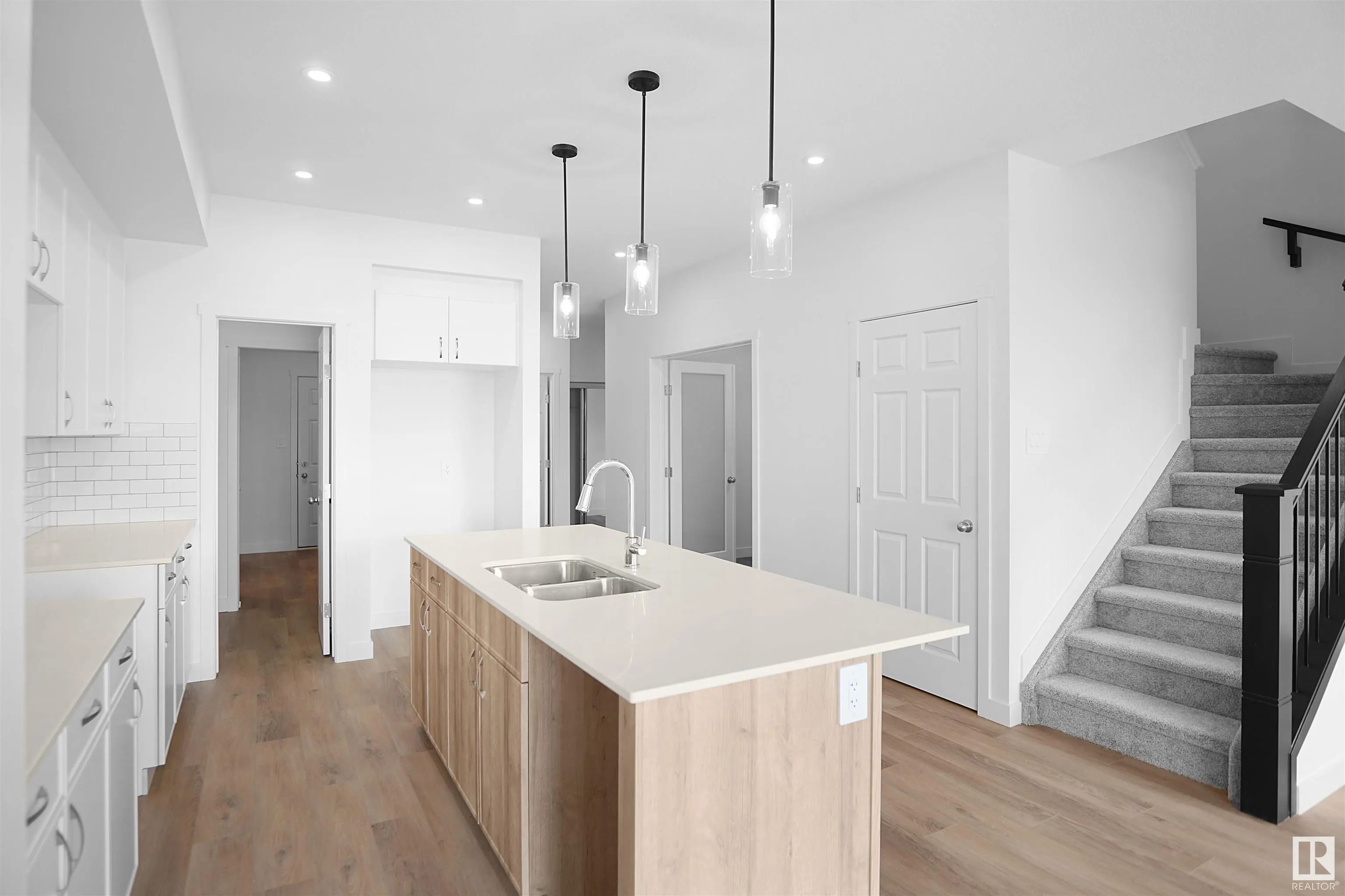 96 Nerine Crescent