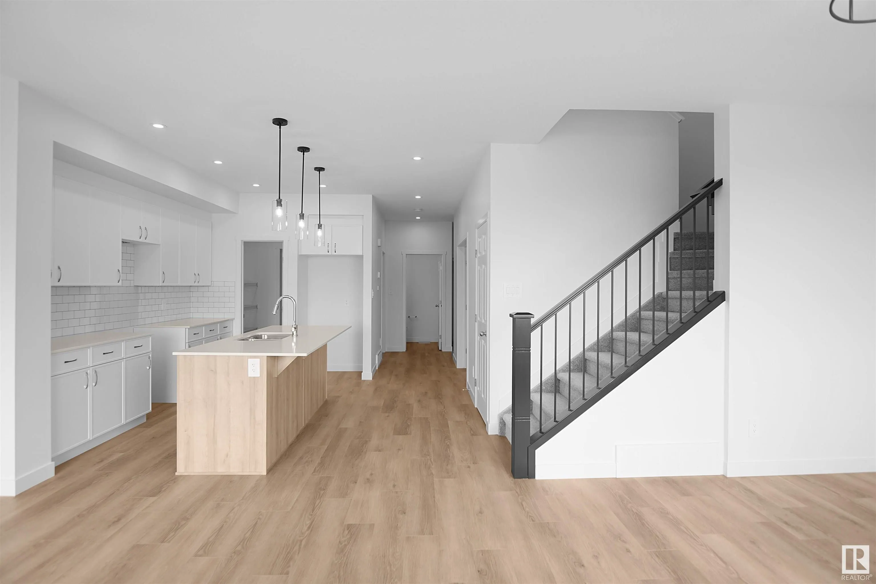 96 Nerine Crescent