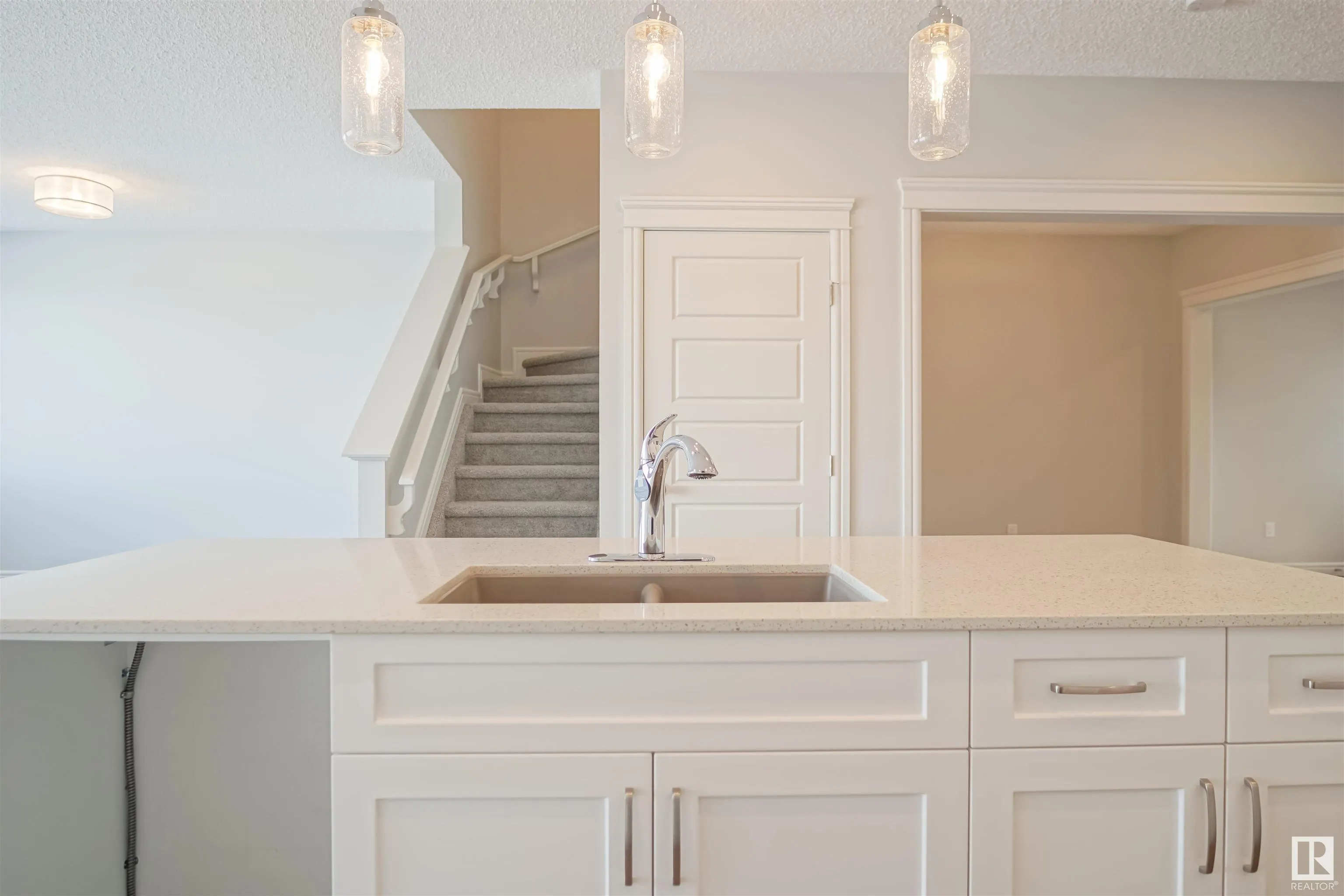 185 CALEDON Crescent
