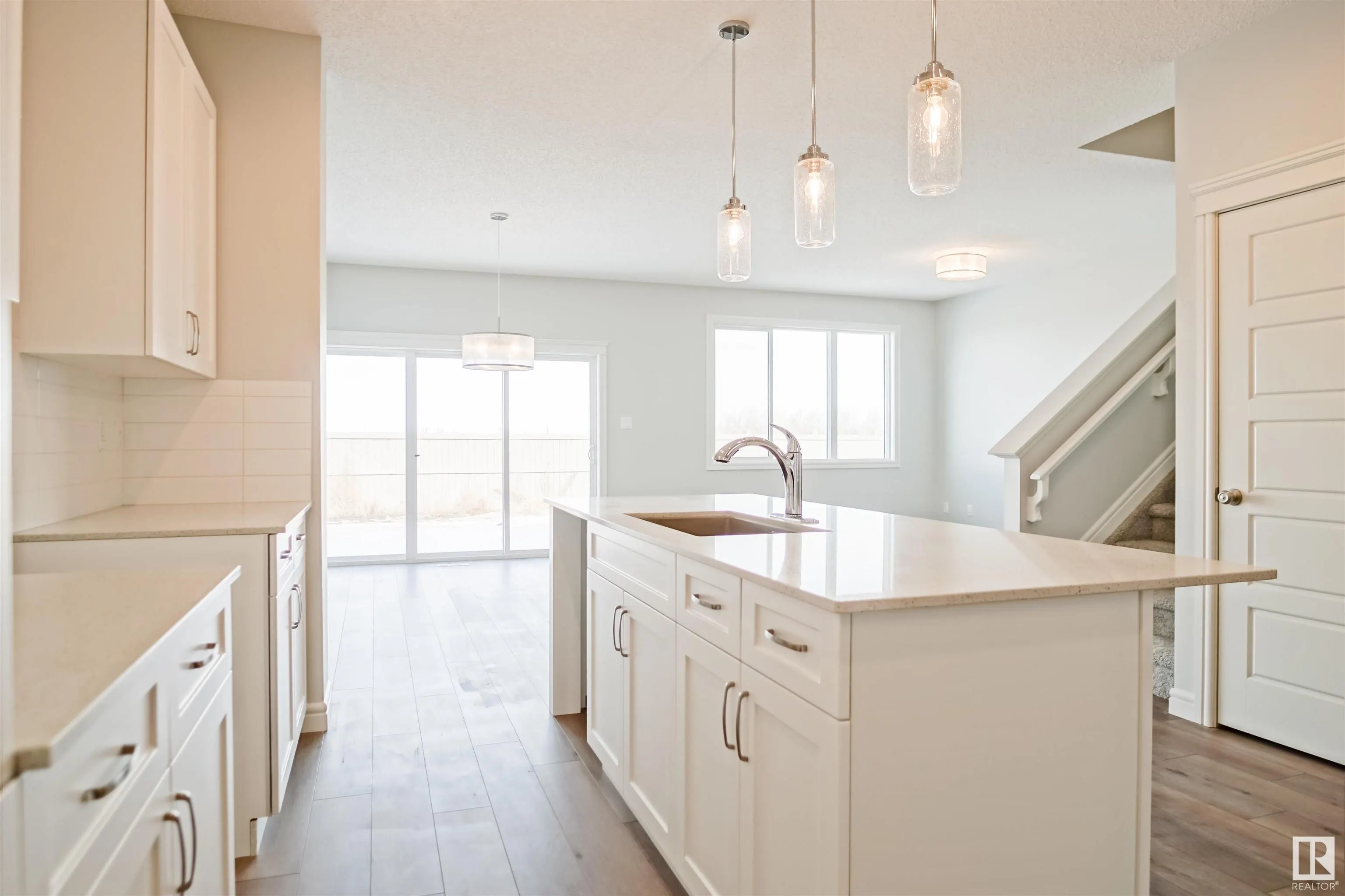 185 CALEDON Crescent