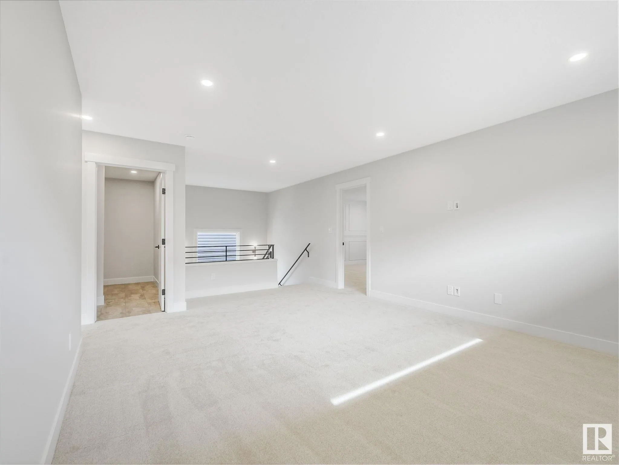 100 Edgefield Way