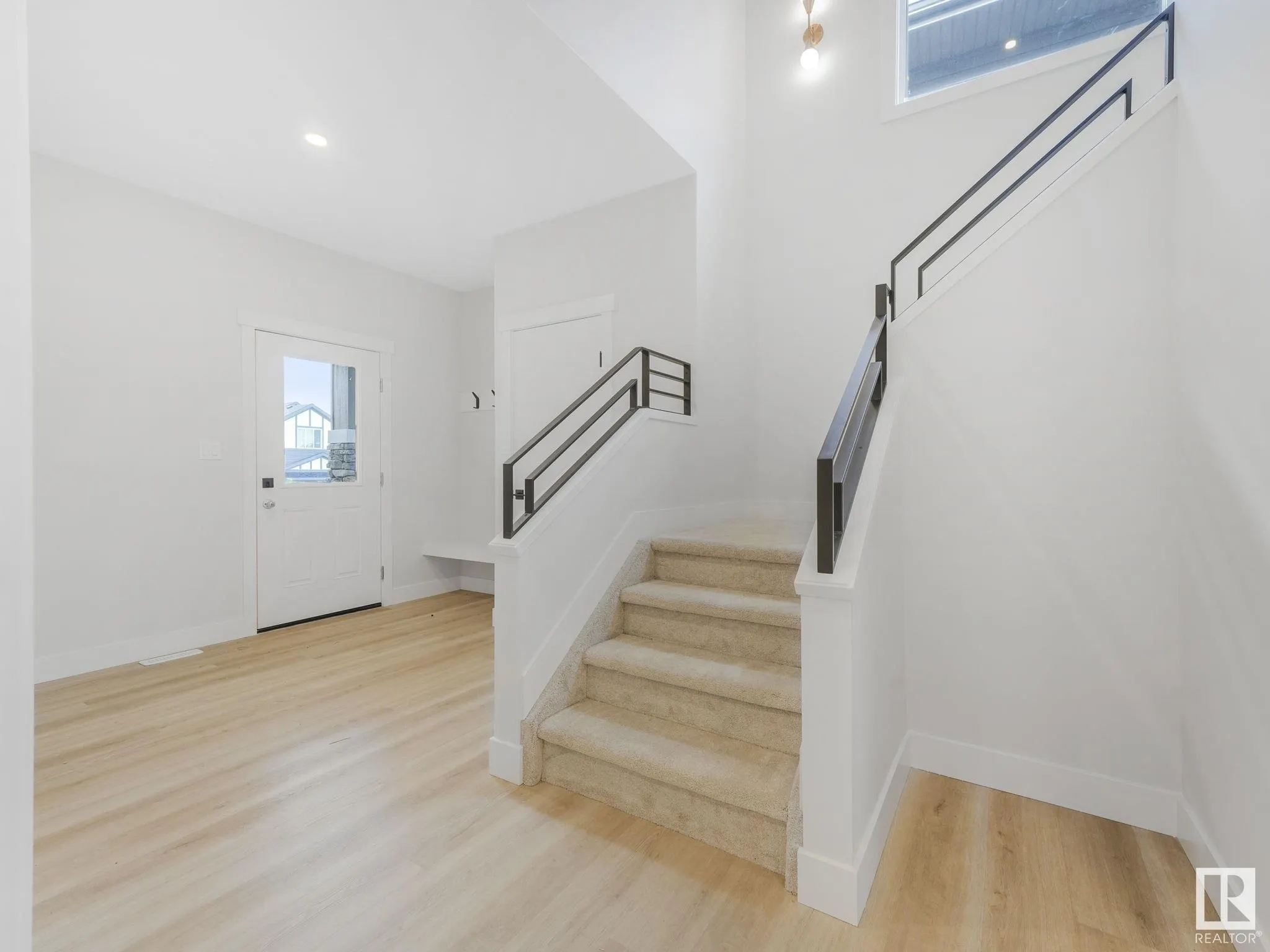 100 Edgefield Way