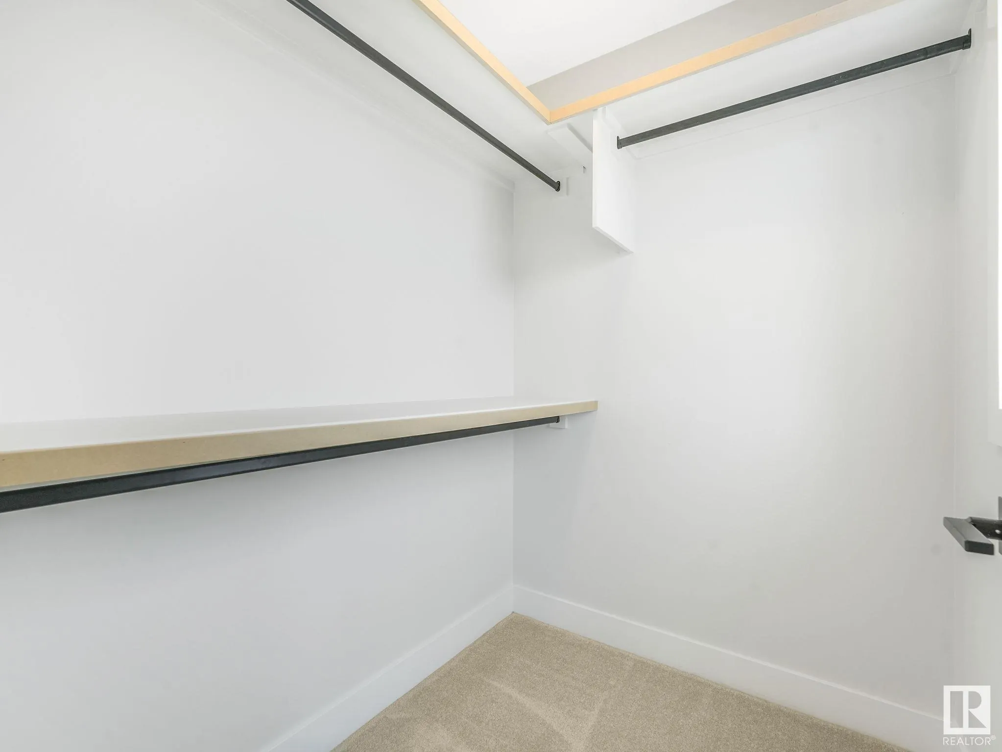 100 Edgefield Way