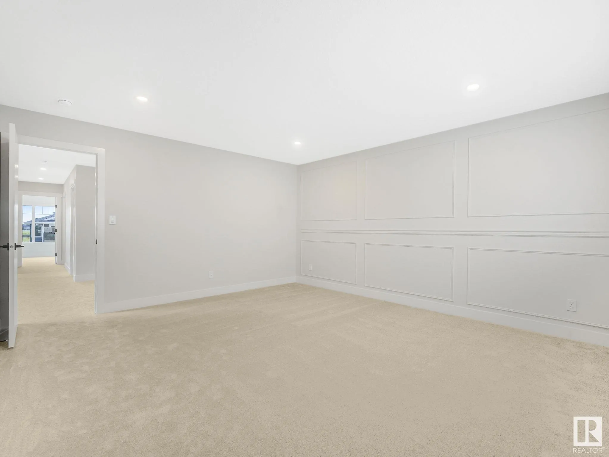 100 Edgefield Way
