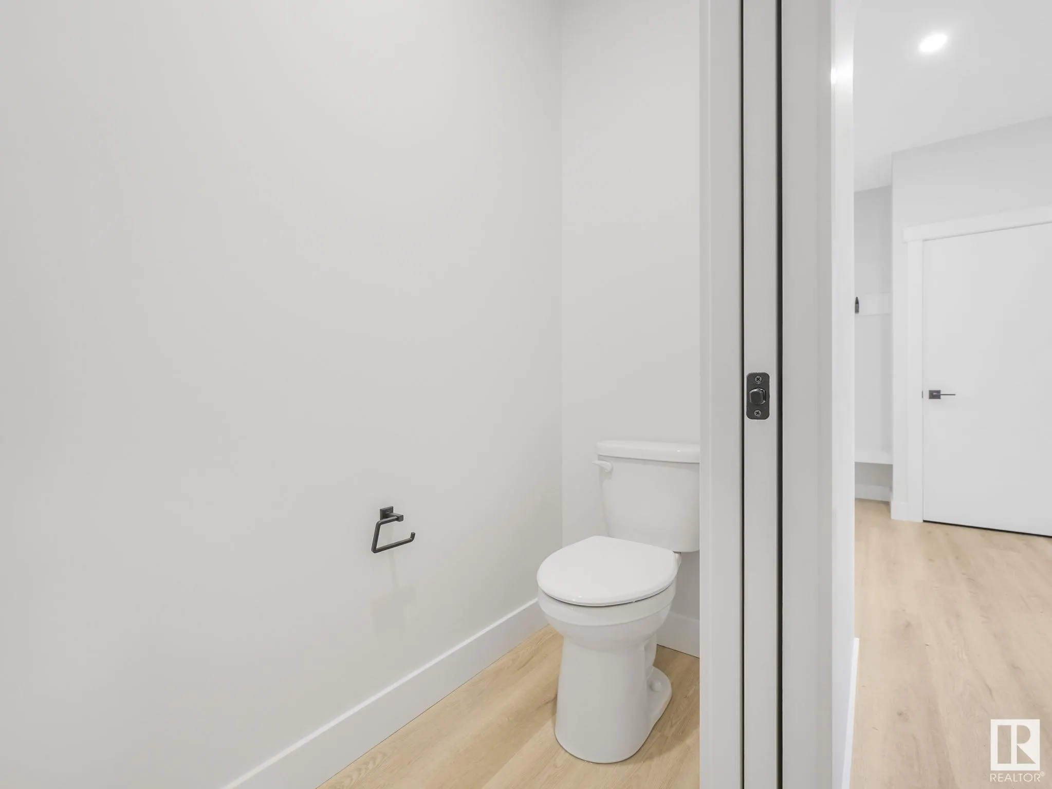 100 Edgefield Way