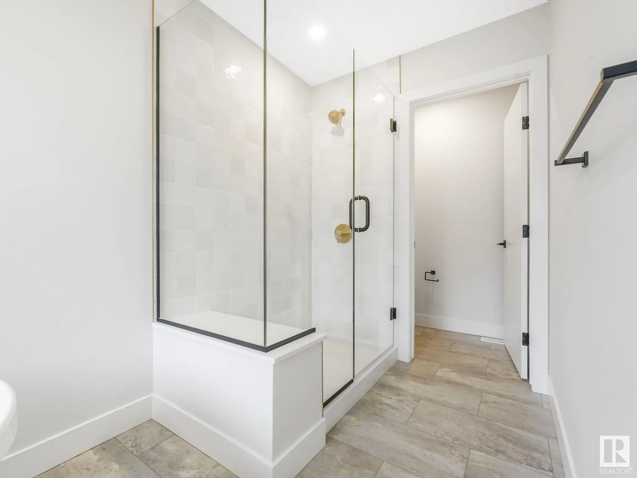 100 Edgefield Way