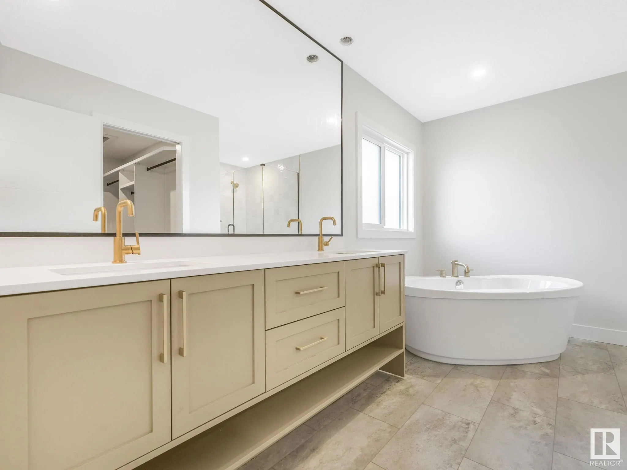 100 Edgefield Way