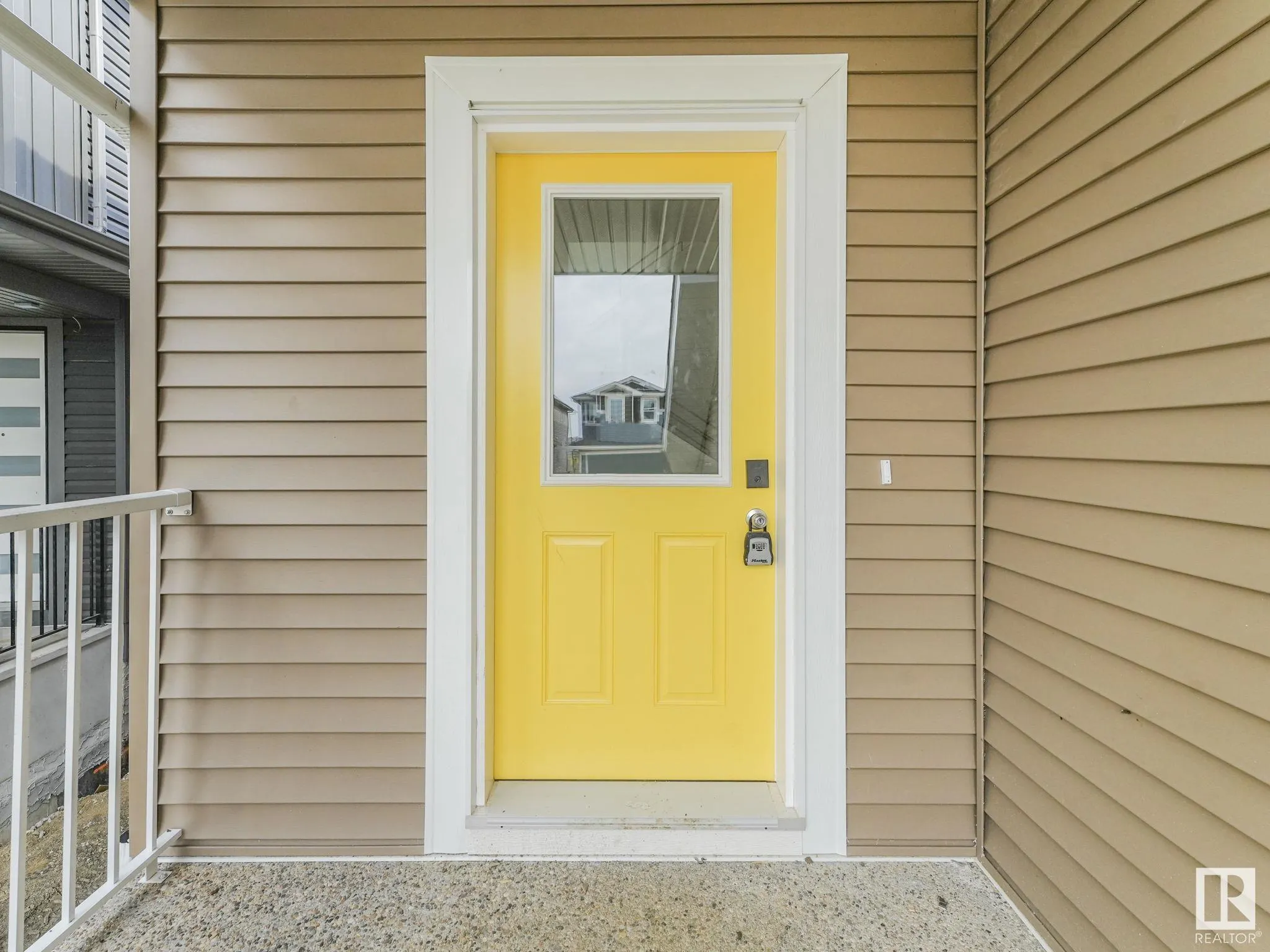 100 Edgefield Way