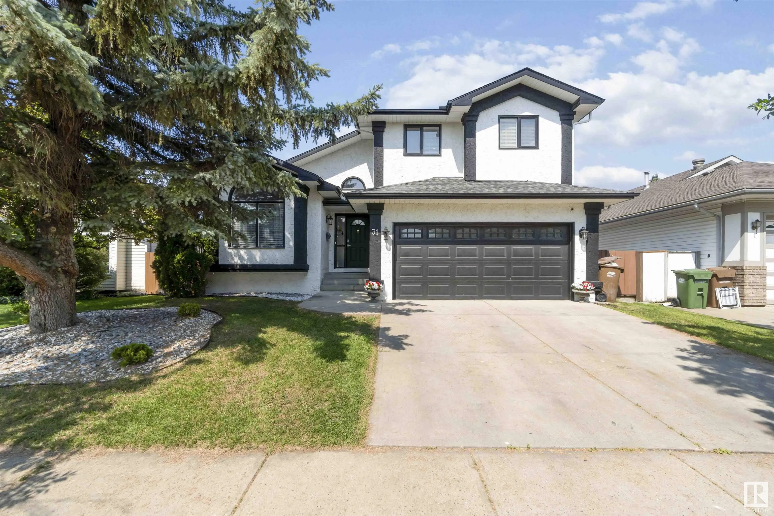 31 DEER RIDGE Drive