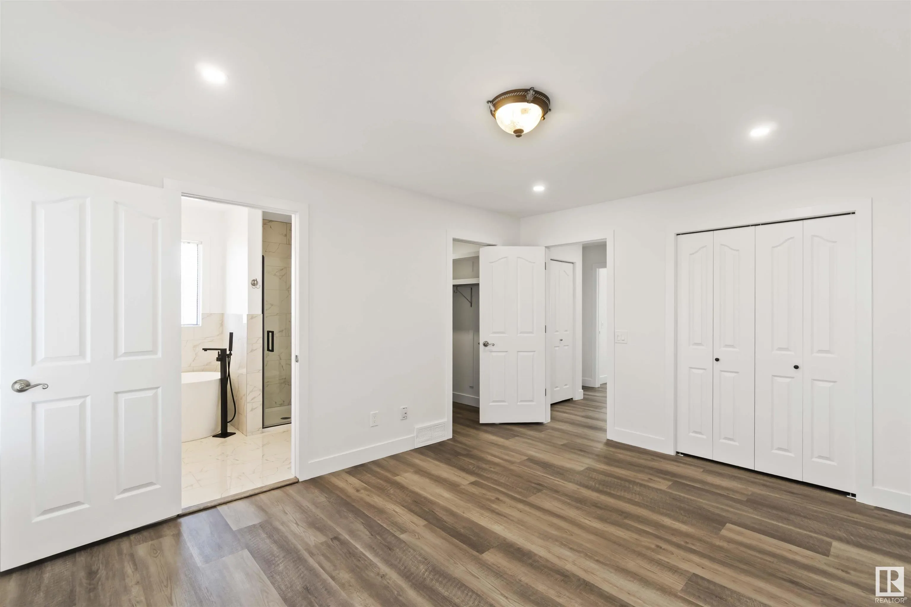 31 DEER RIDGE Drive