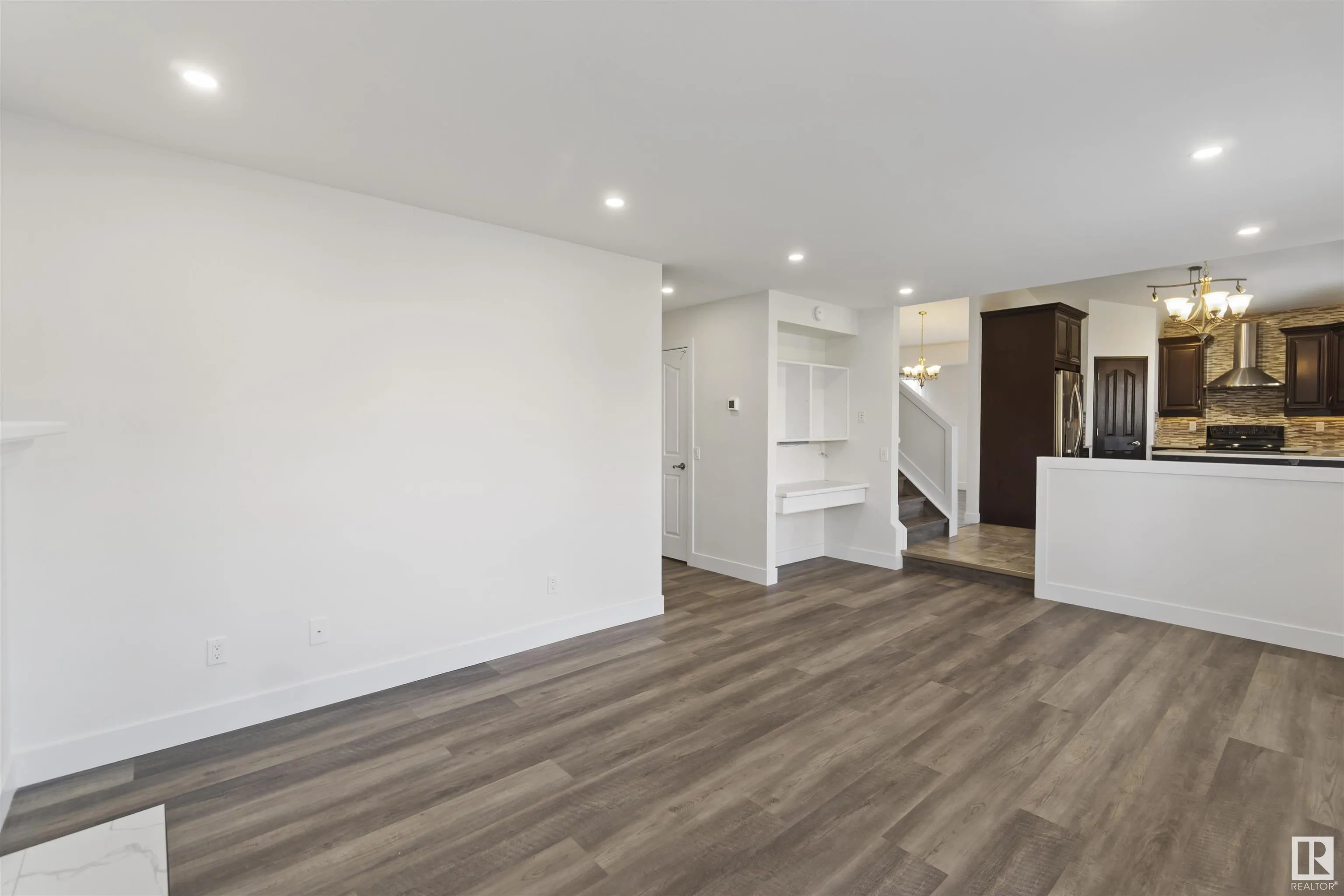 31 DEER RIDGE Drive