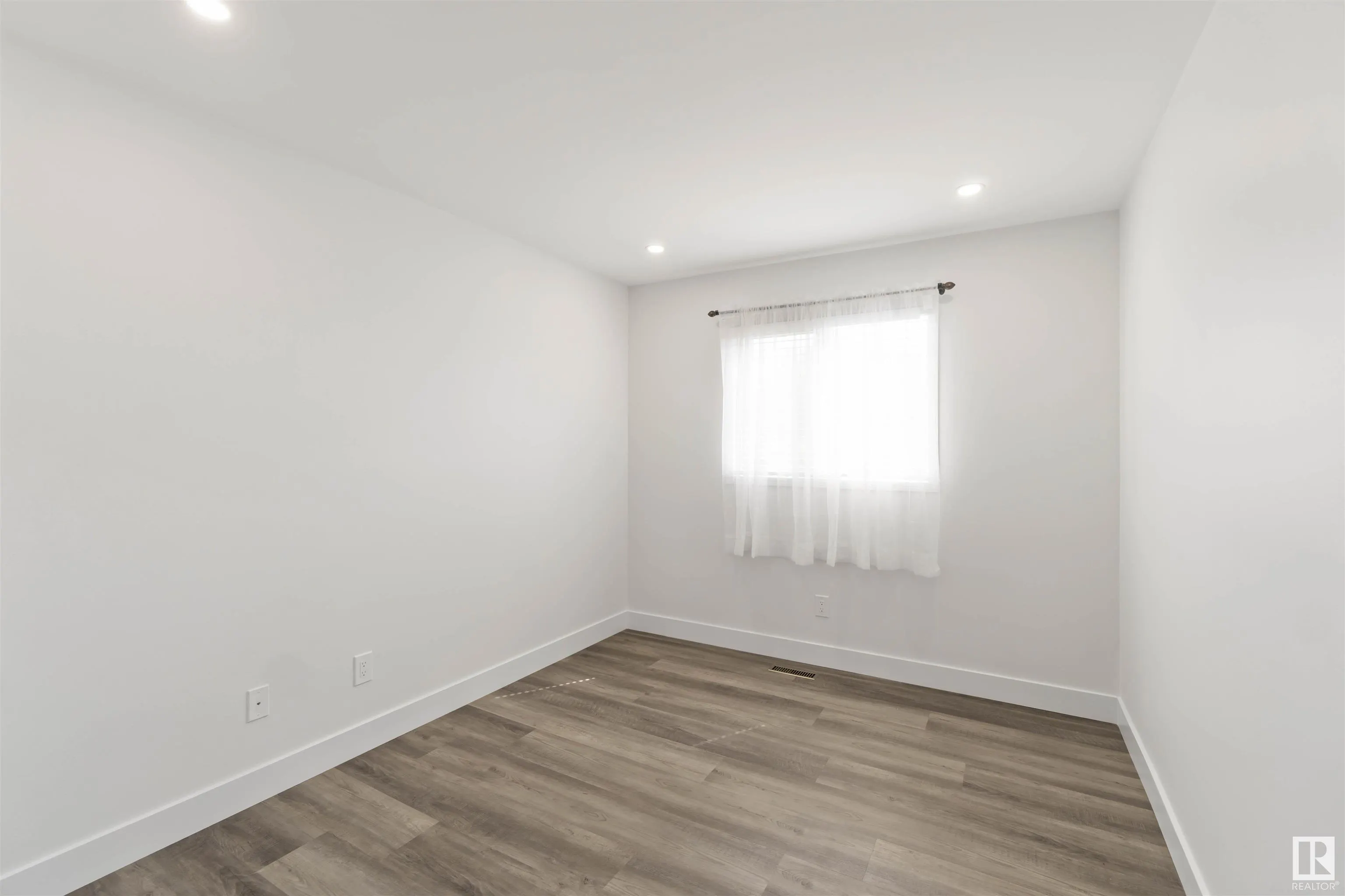 31 DEER RIDGE Drive