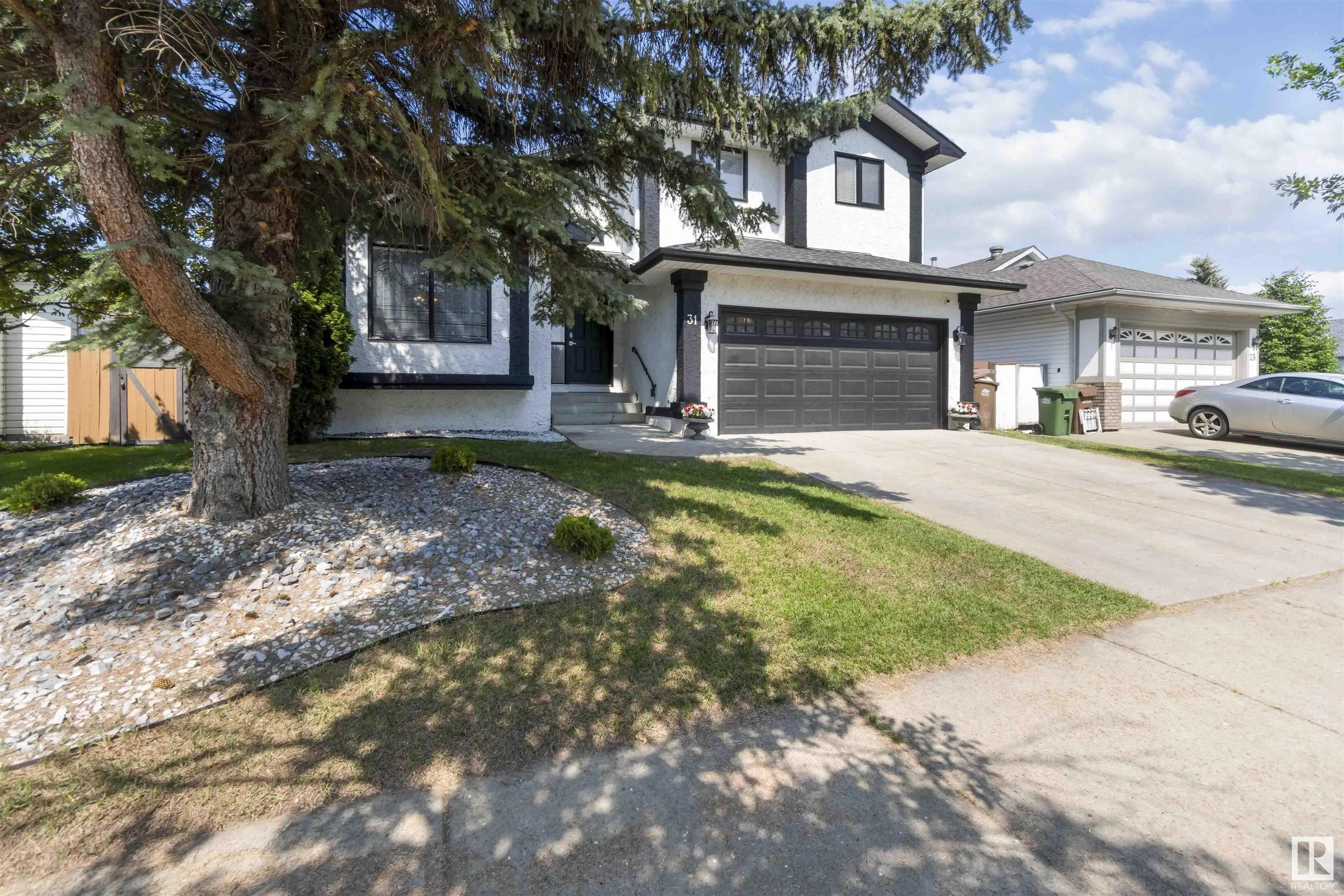 31 DEER RIDGE Drive