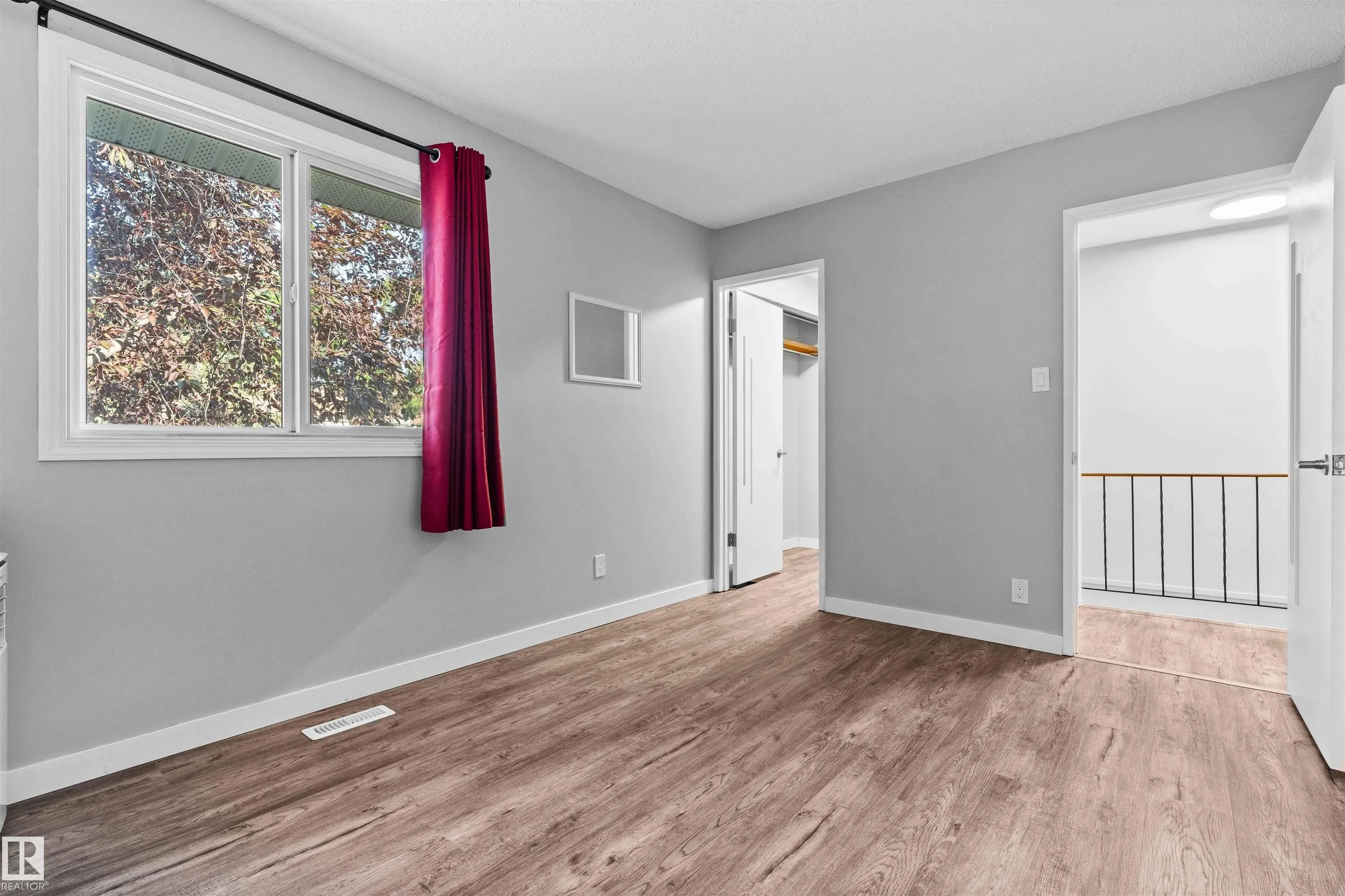 87 BROOKWOOD Drive
