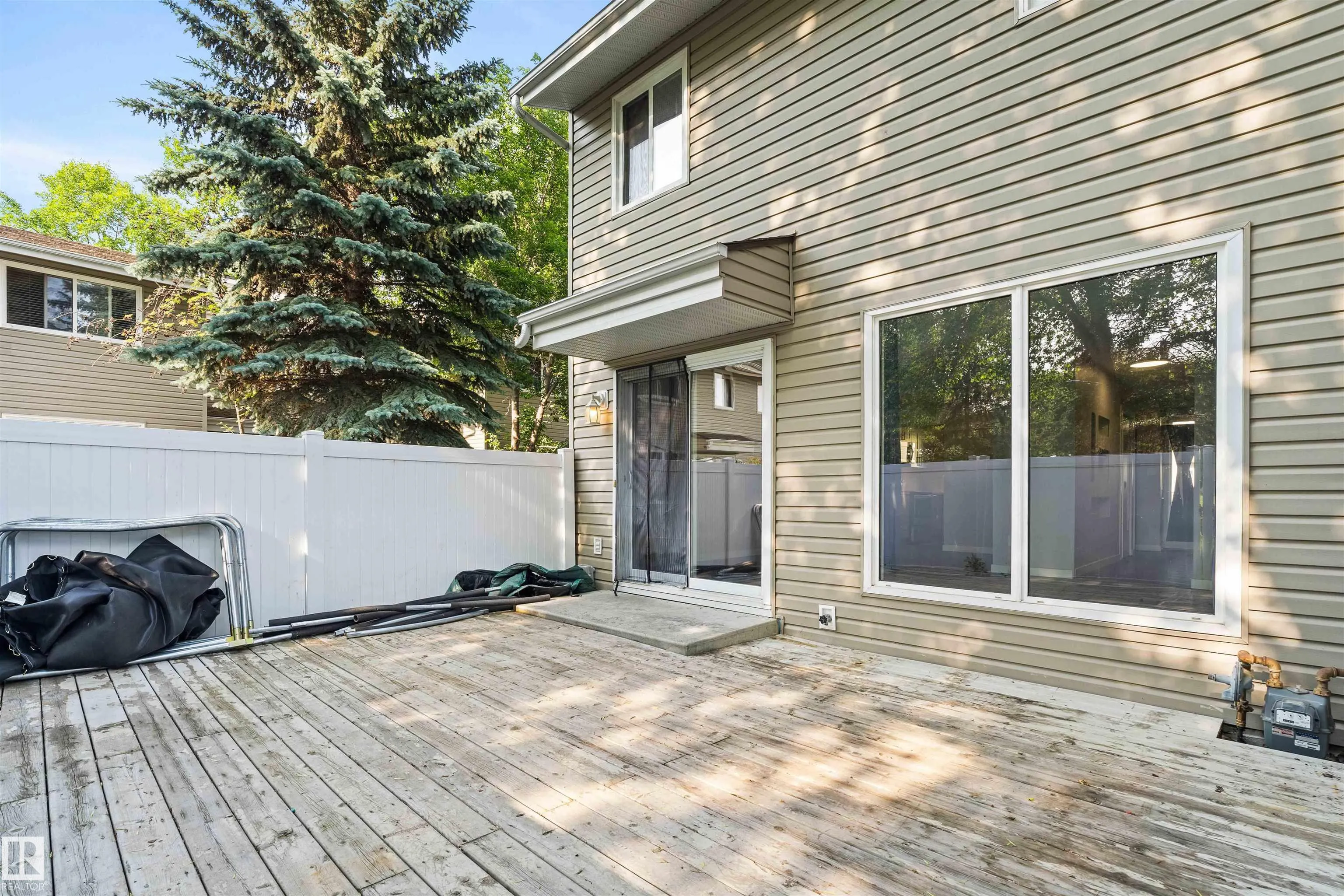 87 BROOKWOOD Drive