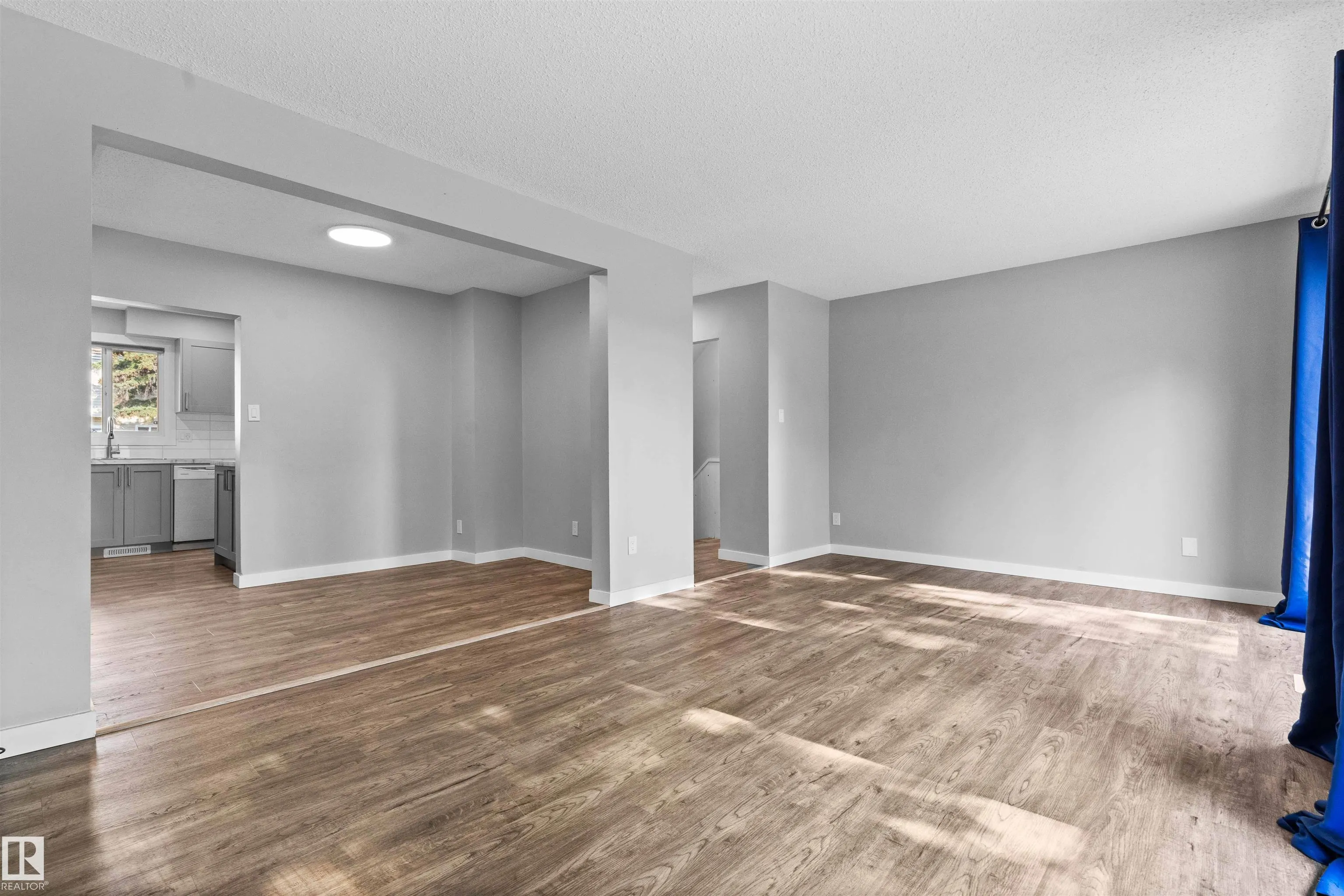 87 BROOKWOOD Drive