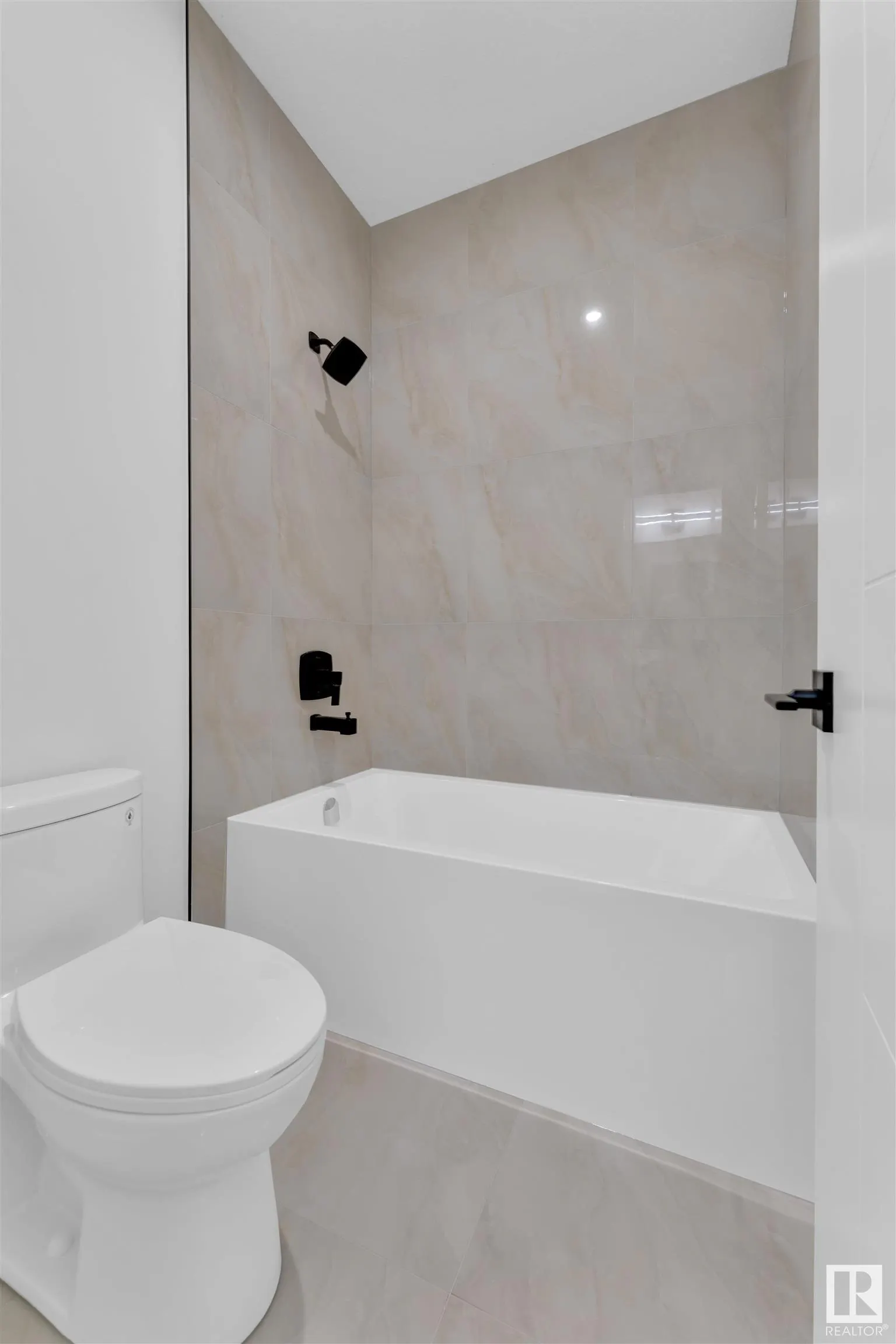 119 Lilac Close