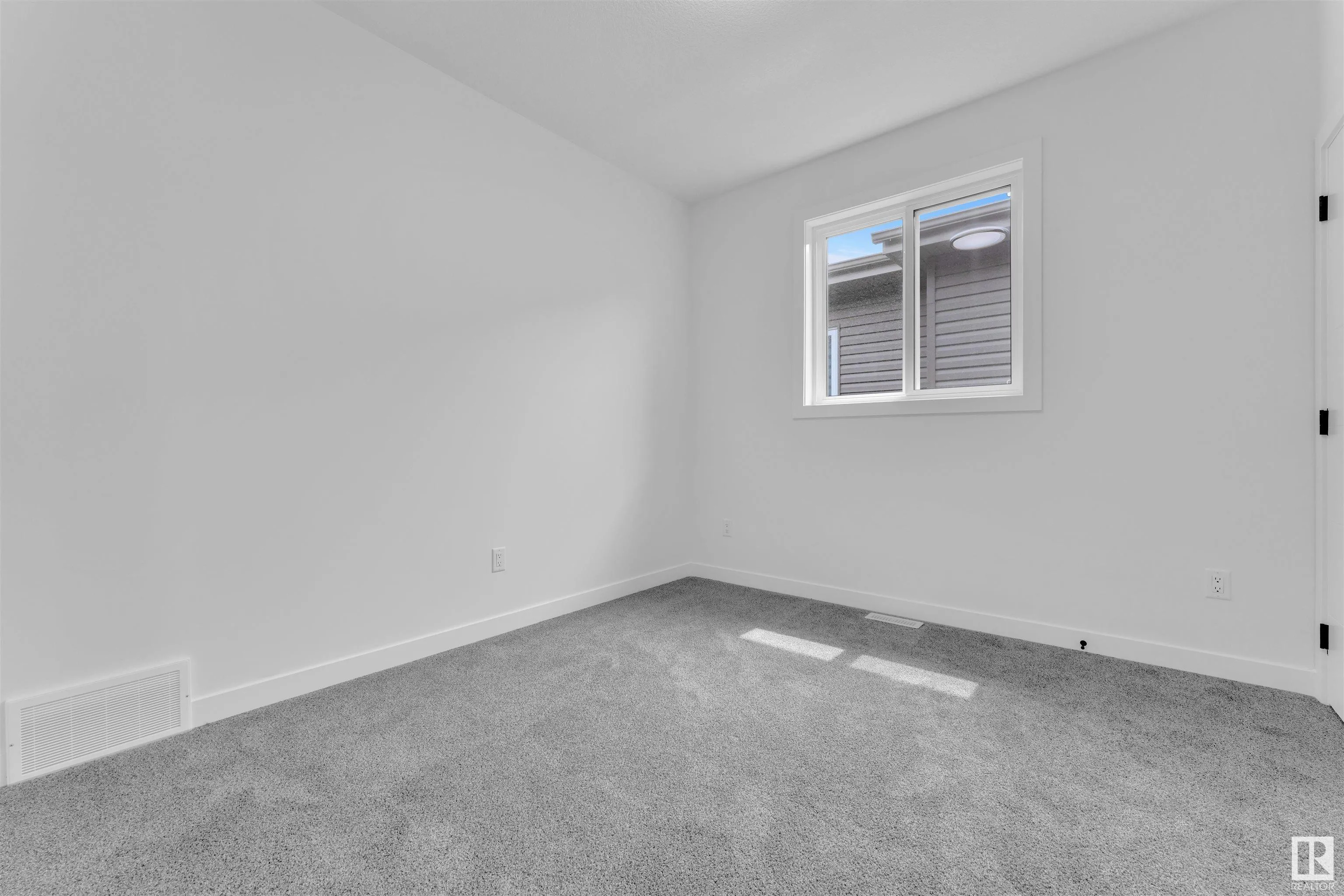 119 Lilac Close