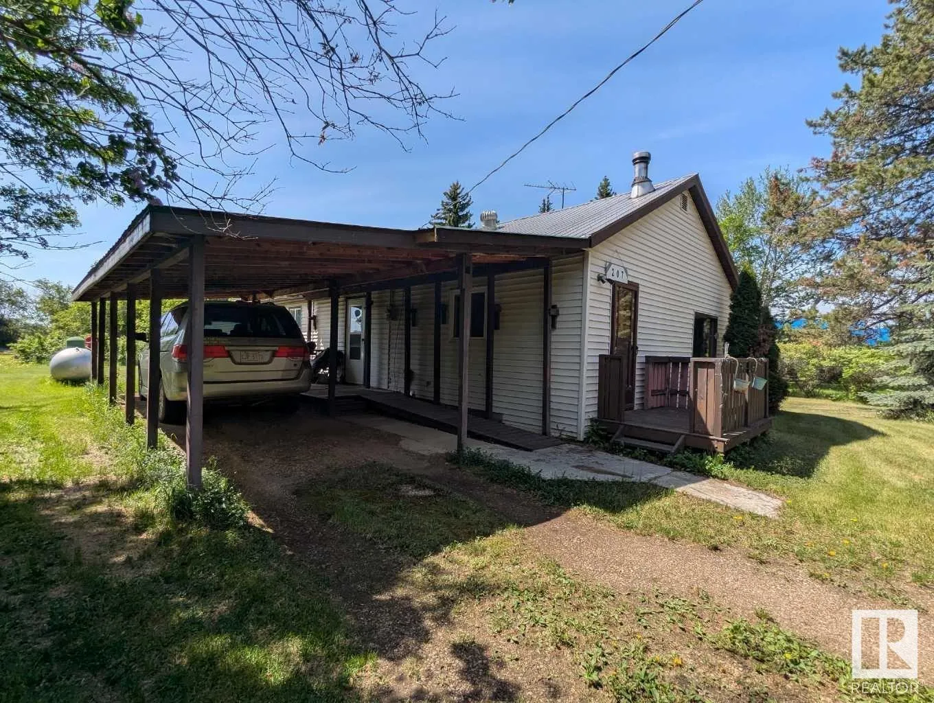 207 Township Road 484 E