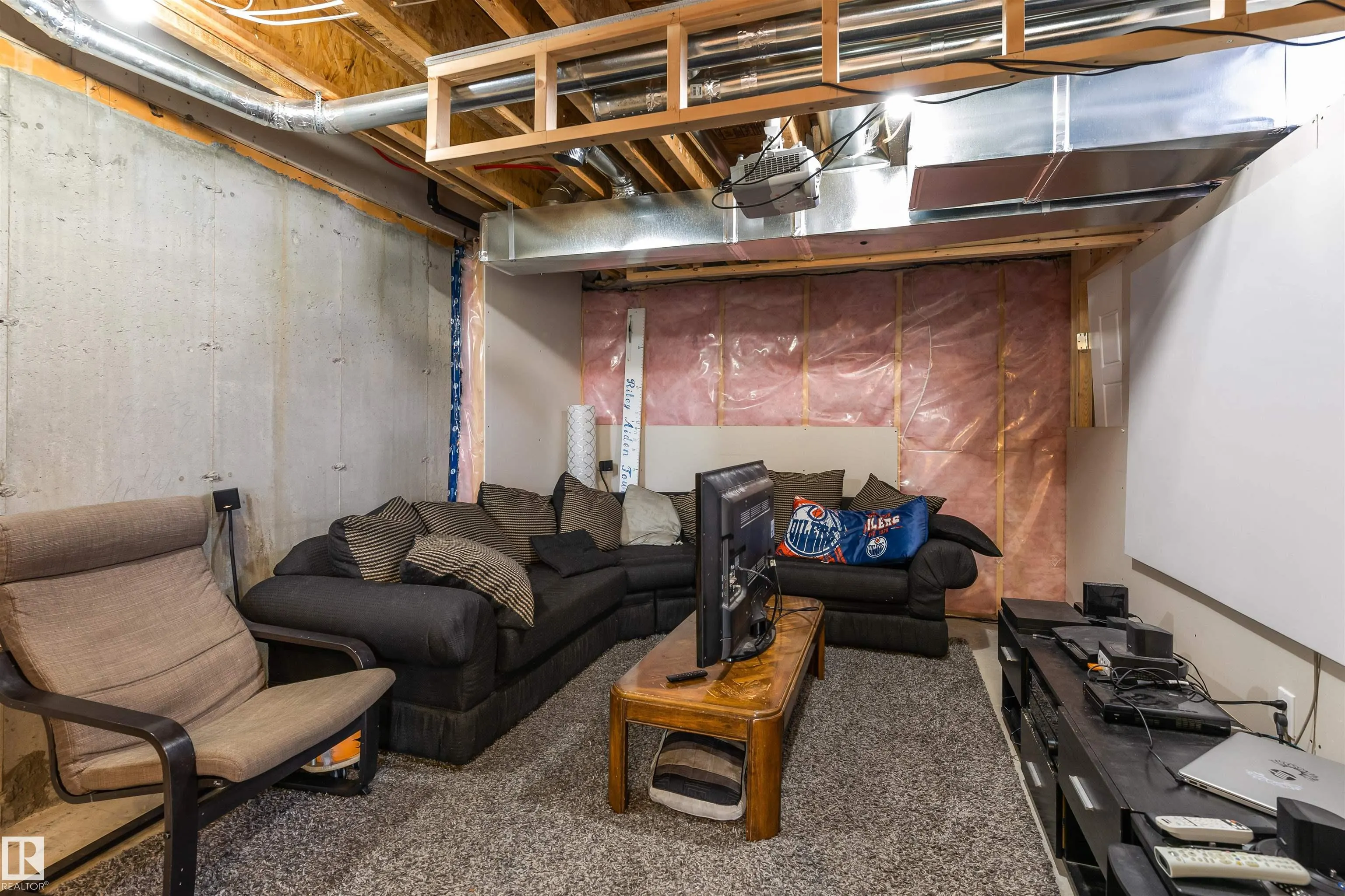 66 JOYAL Way