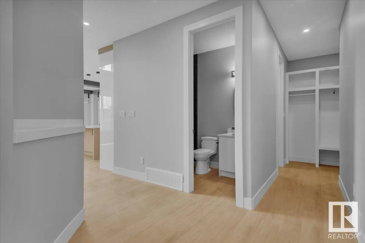 1 Blackbird Bend