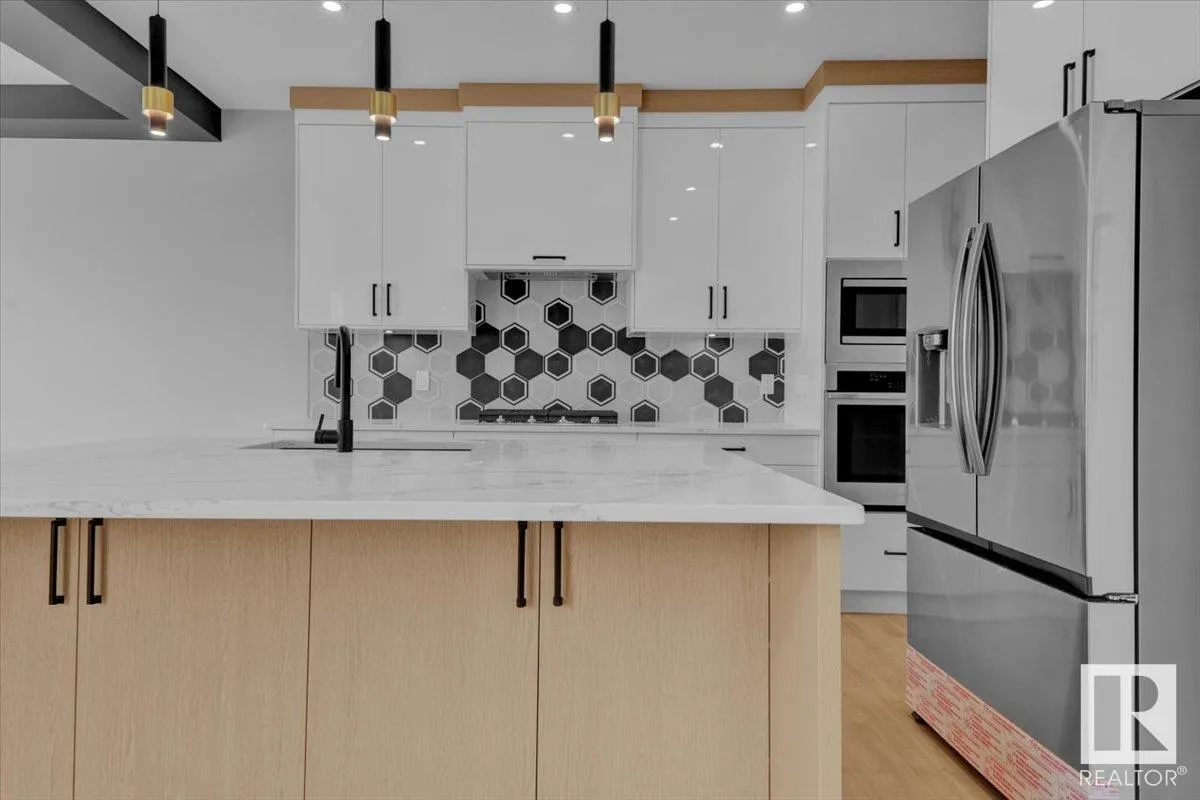 1 Blackbird Bend