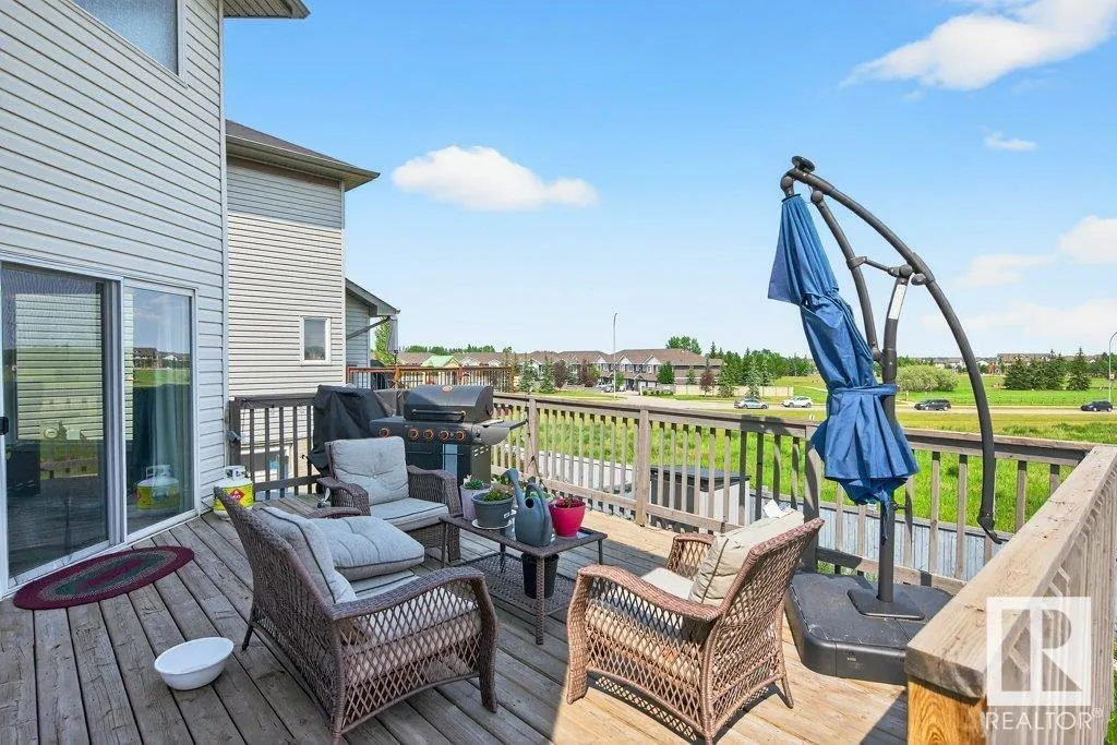 92 Greystone Crescent