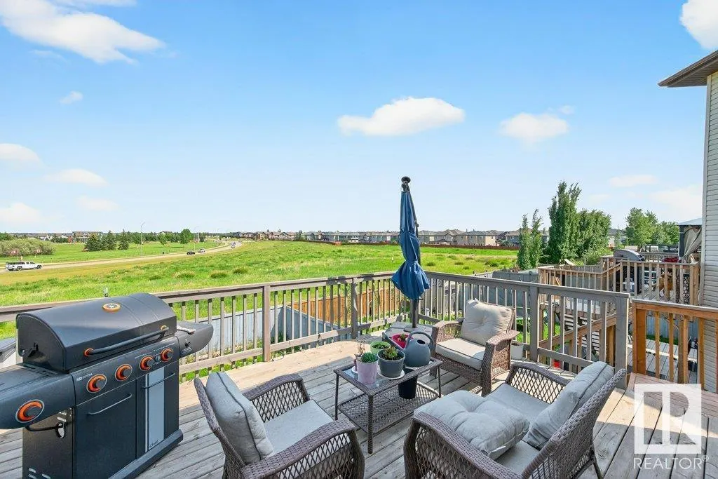92 Greystone Crescent