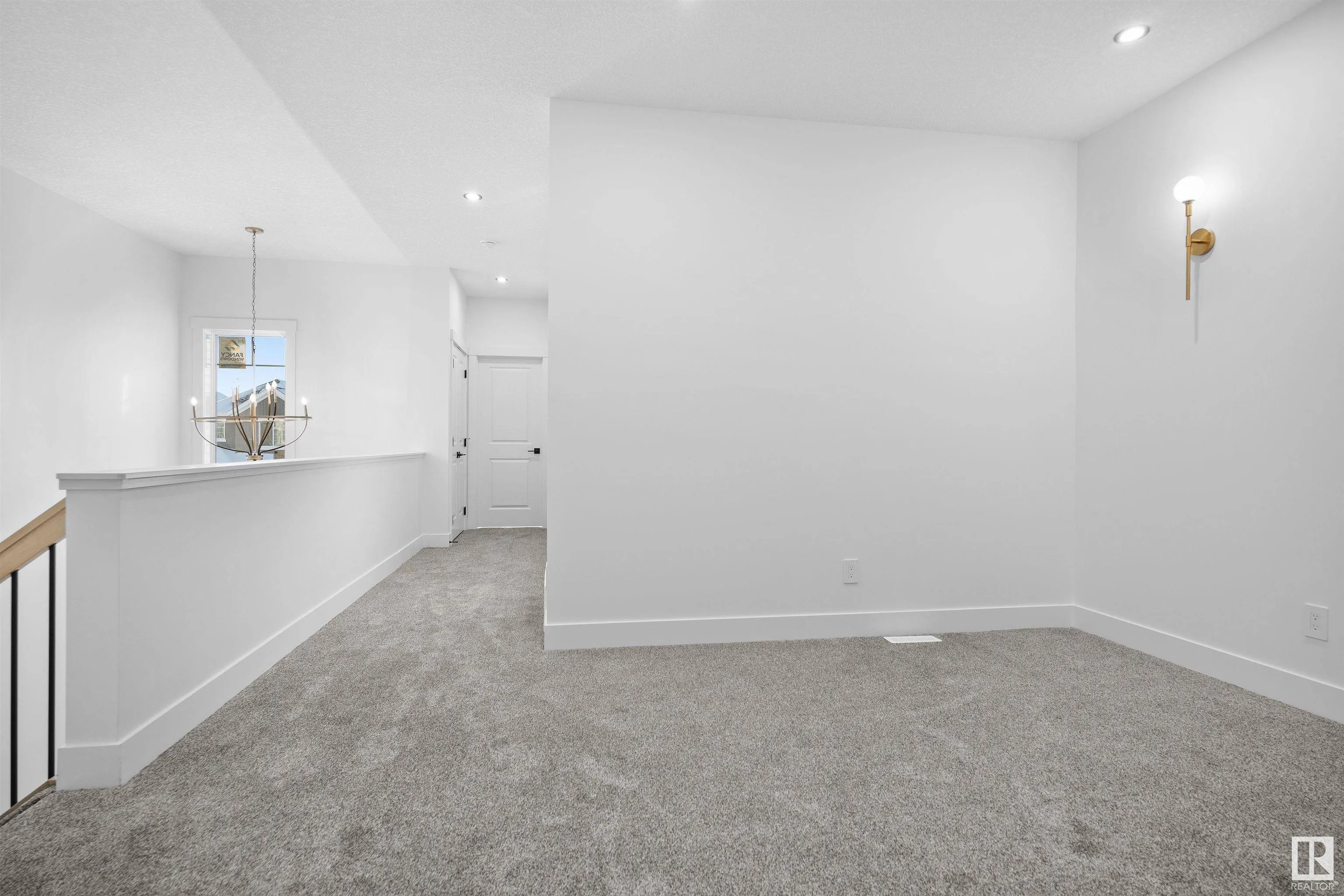 62 SILVERSTONE Drive