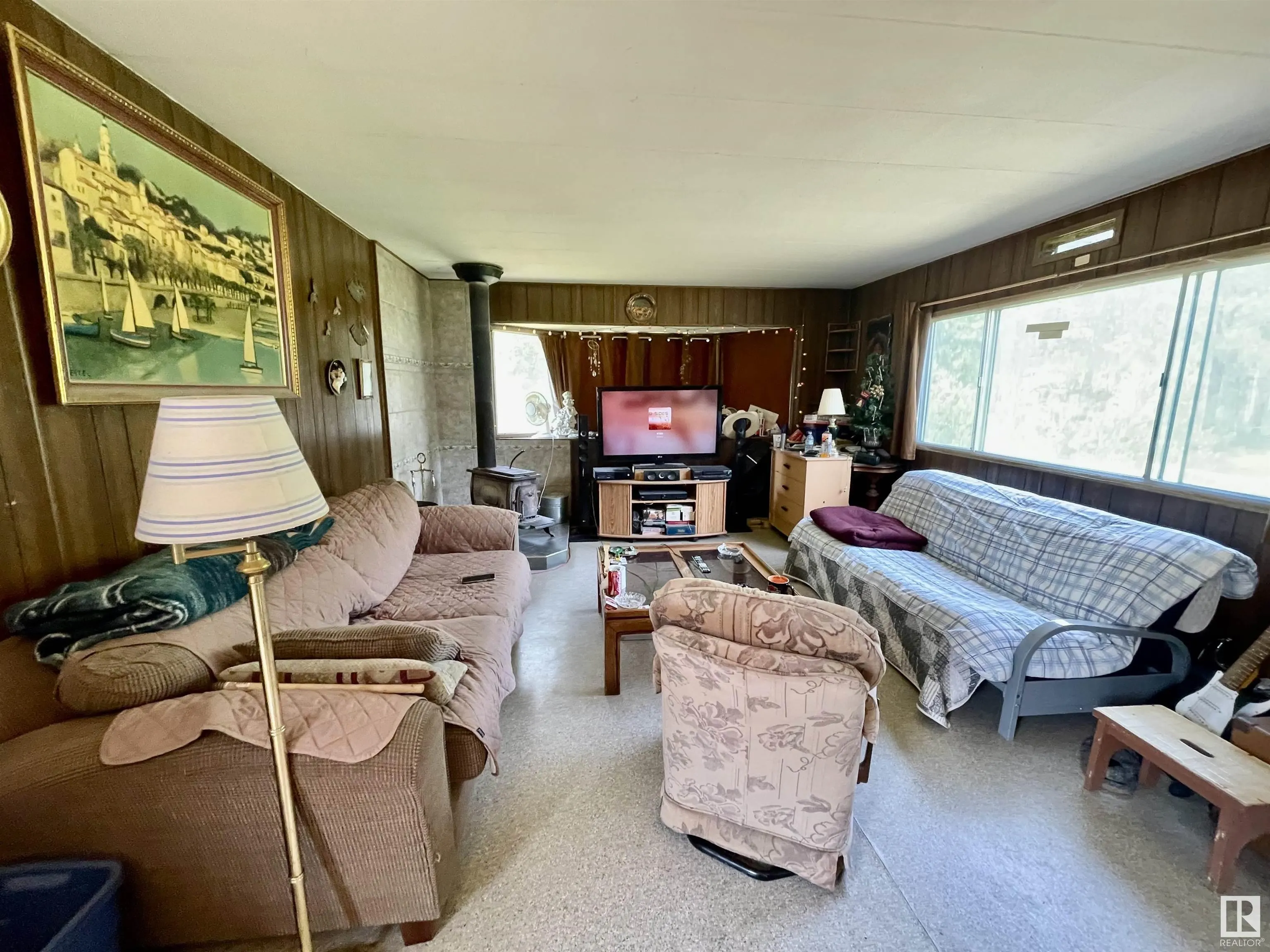 453041 HWY 771