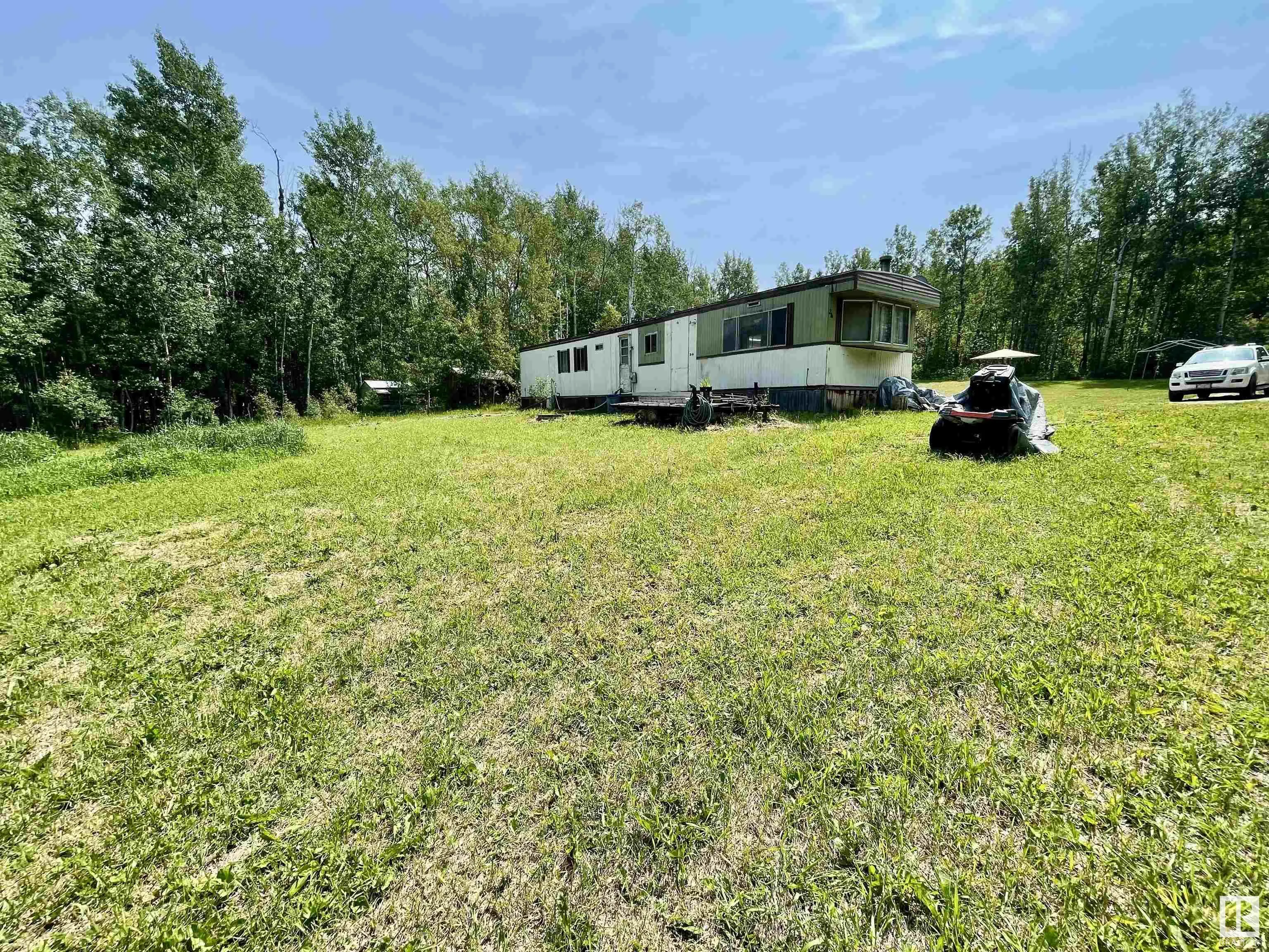 453041 HWY 771