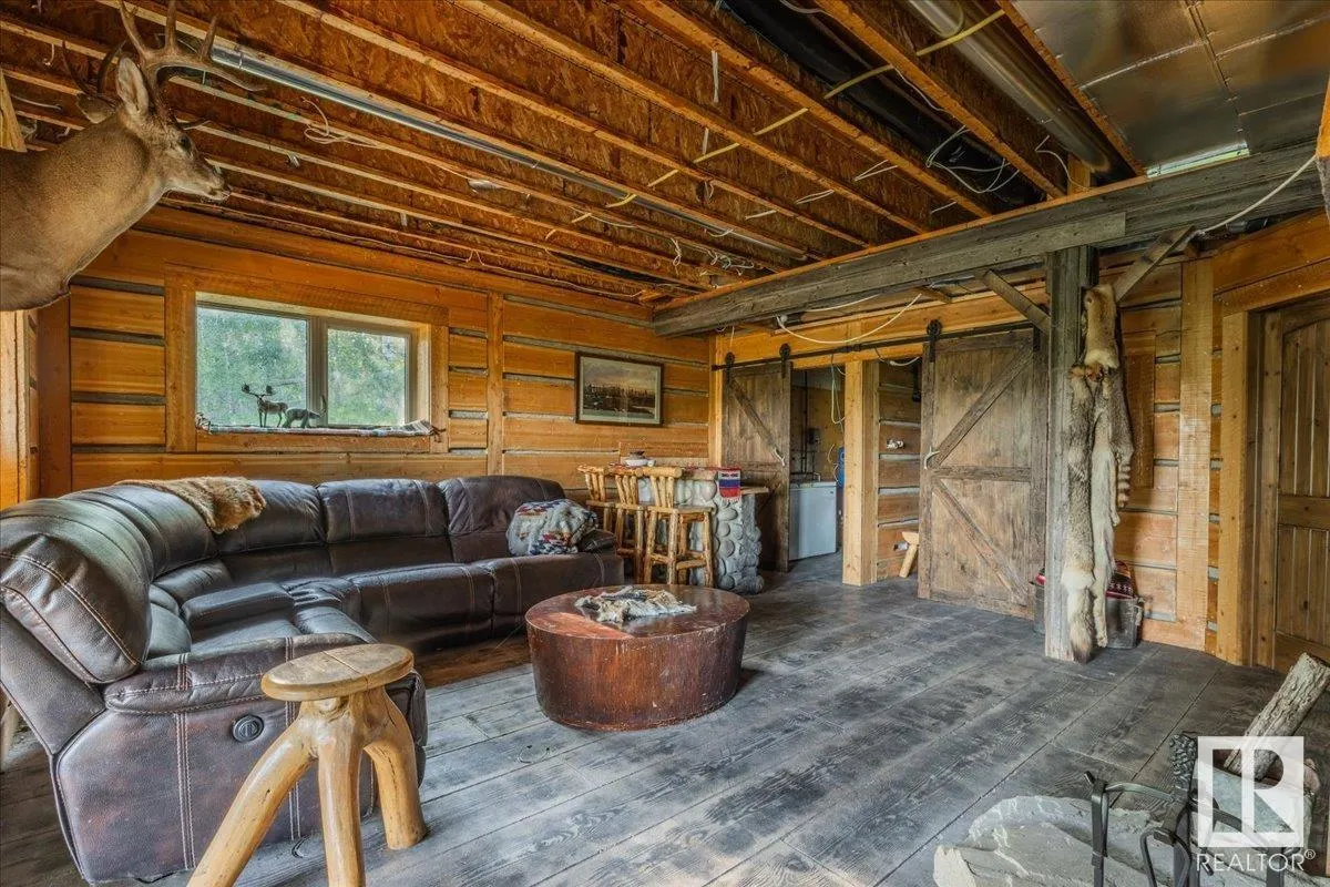 453039 RGE ROAD 10