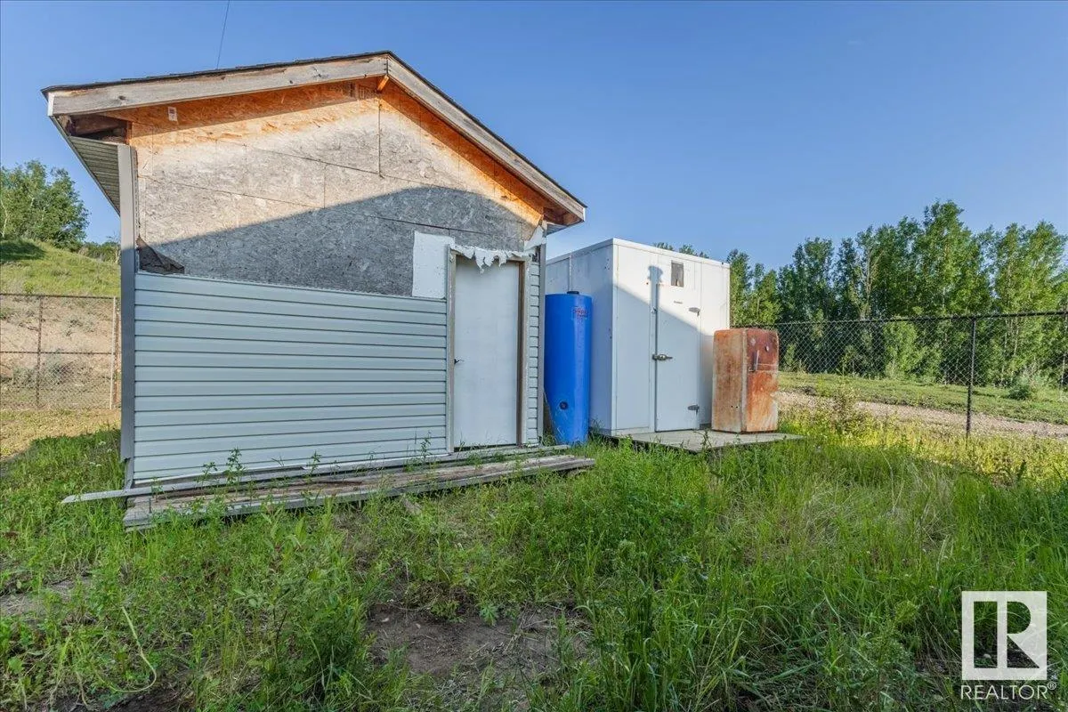 453039 RGE ROAD 10