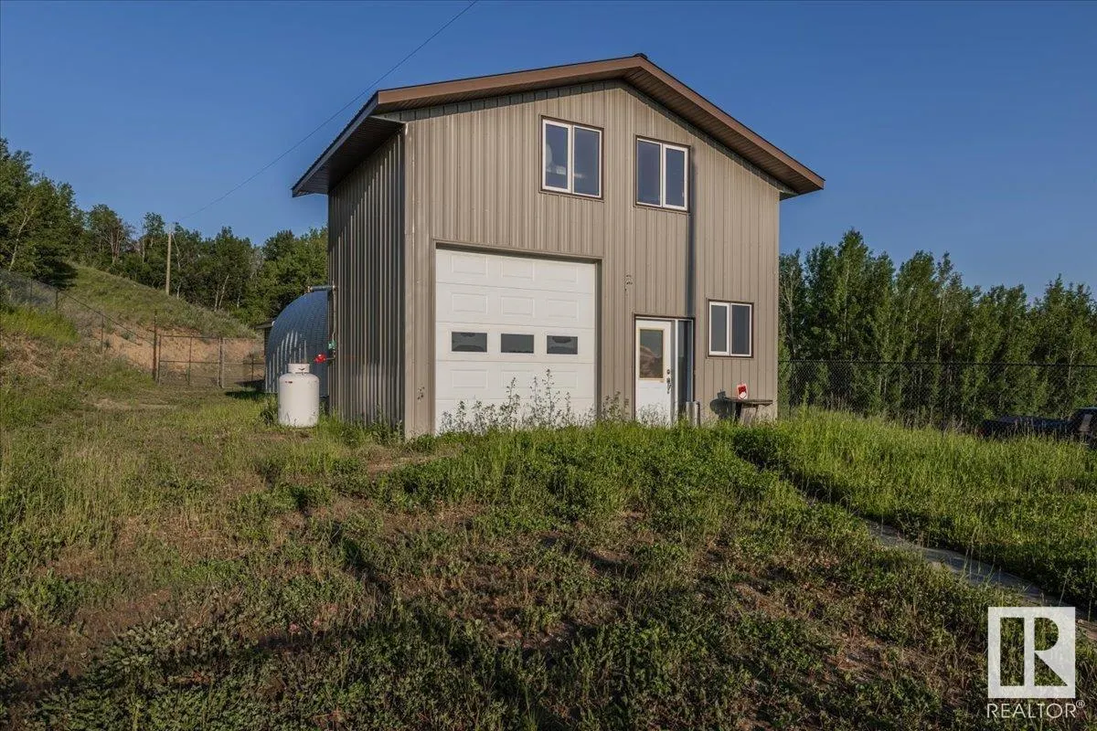 453039 RGE ROAD 10