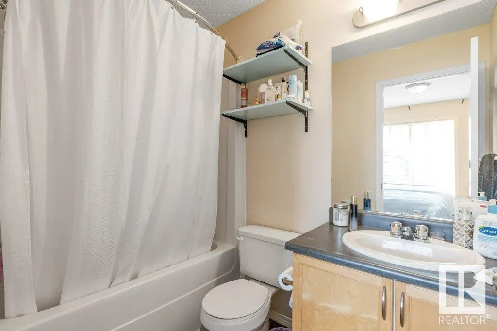 3075 TRELLE Crescent