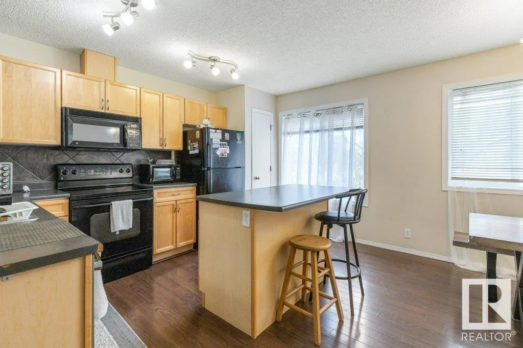 3075 TRELLE Crescent