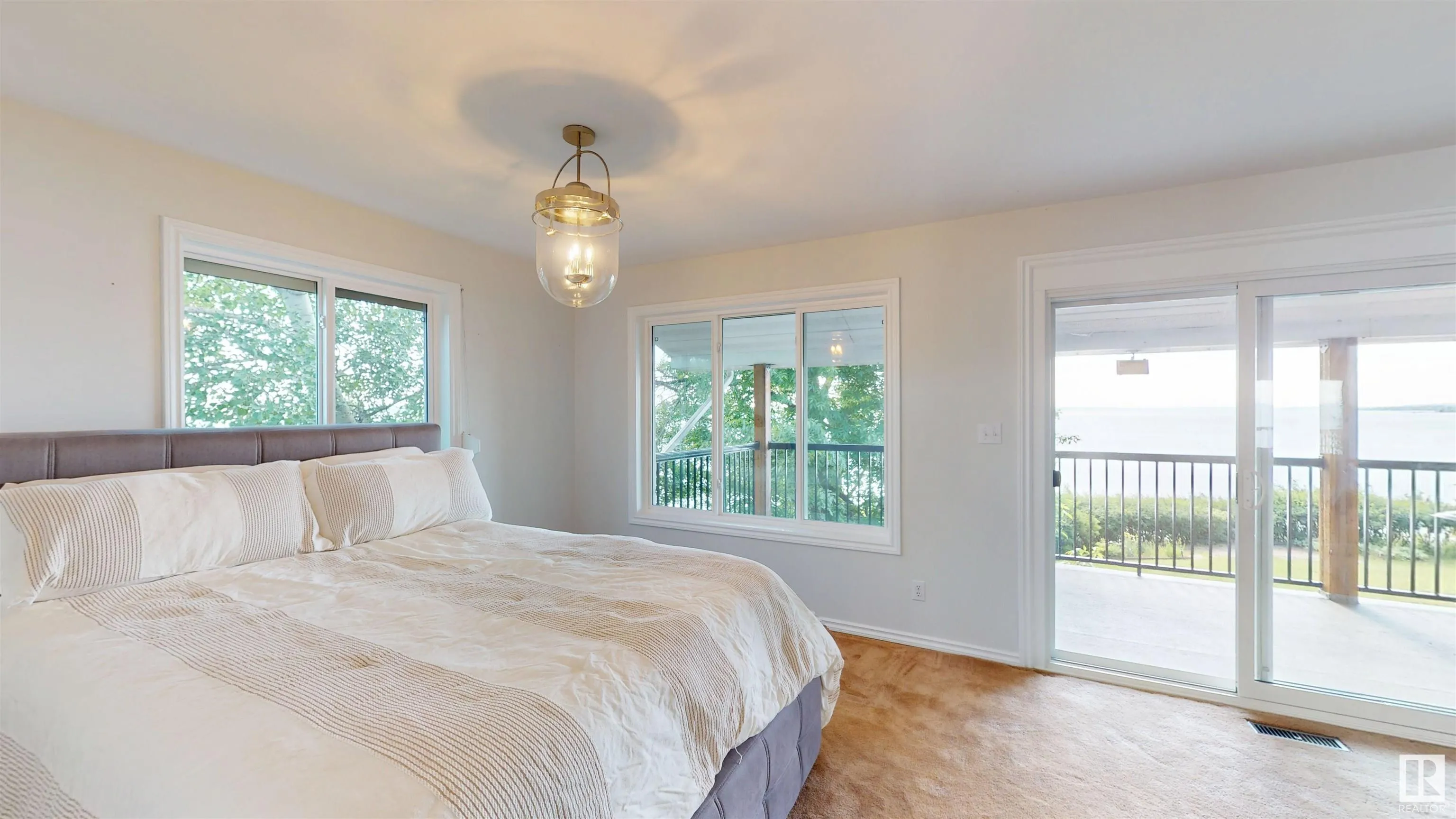 2 Gibbons Avenue