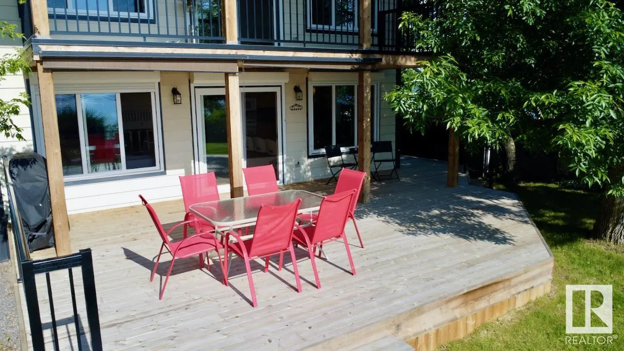2 Gibbons Avenue