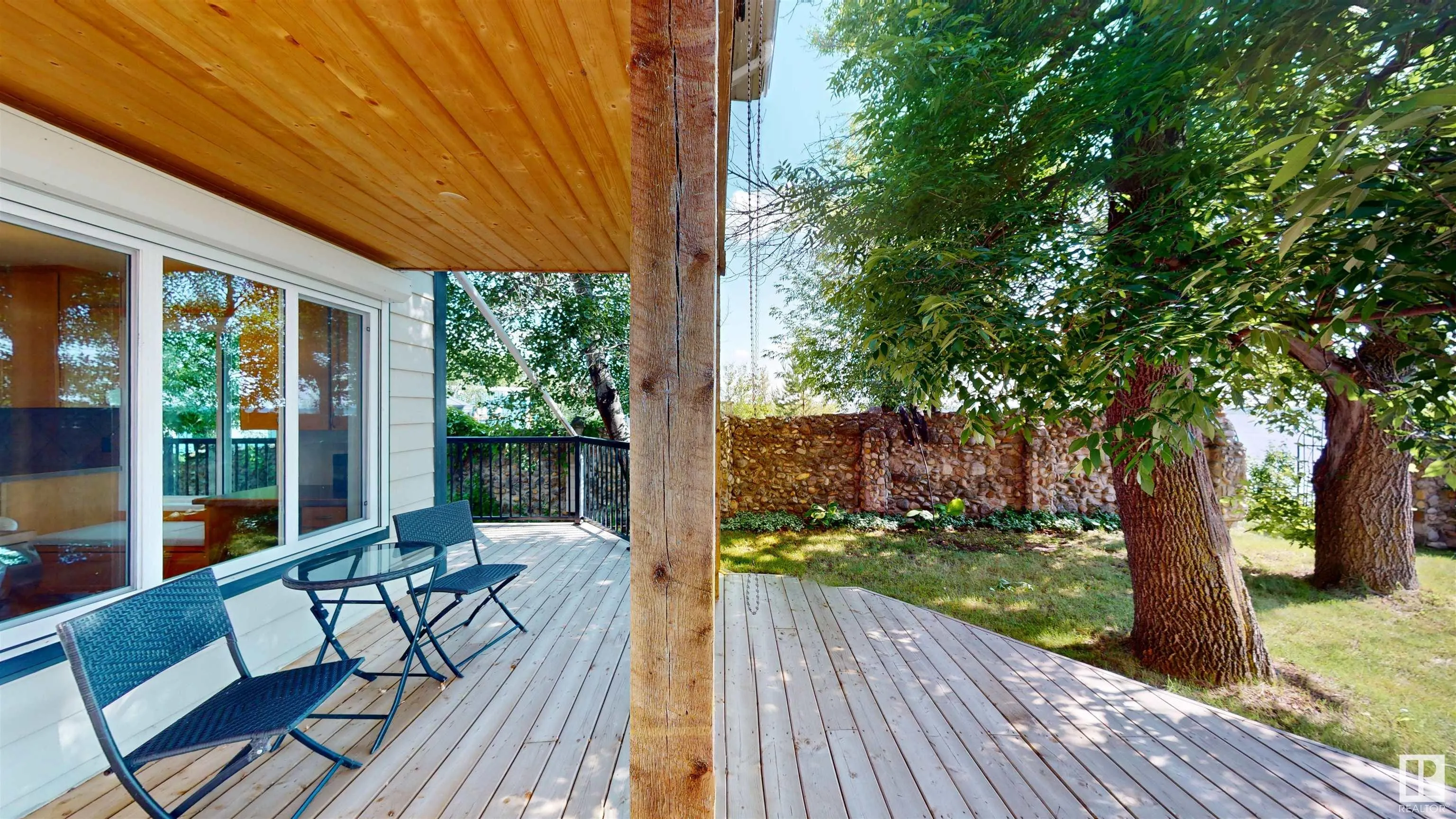 2 Gibbons Avenue