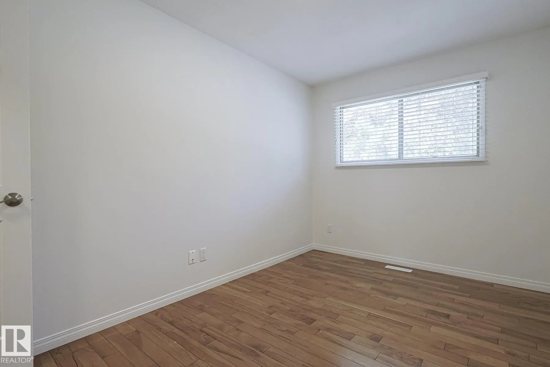 57 BRUNSWICK Crescent