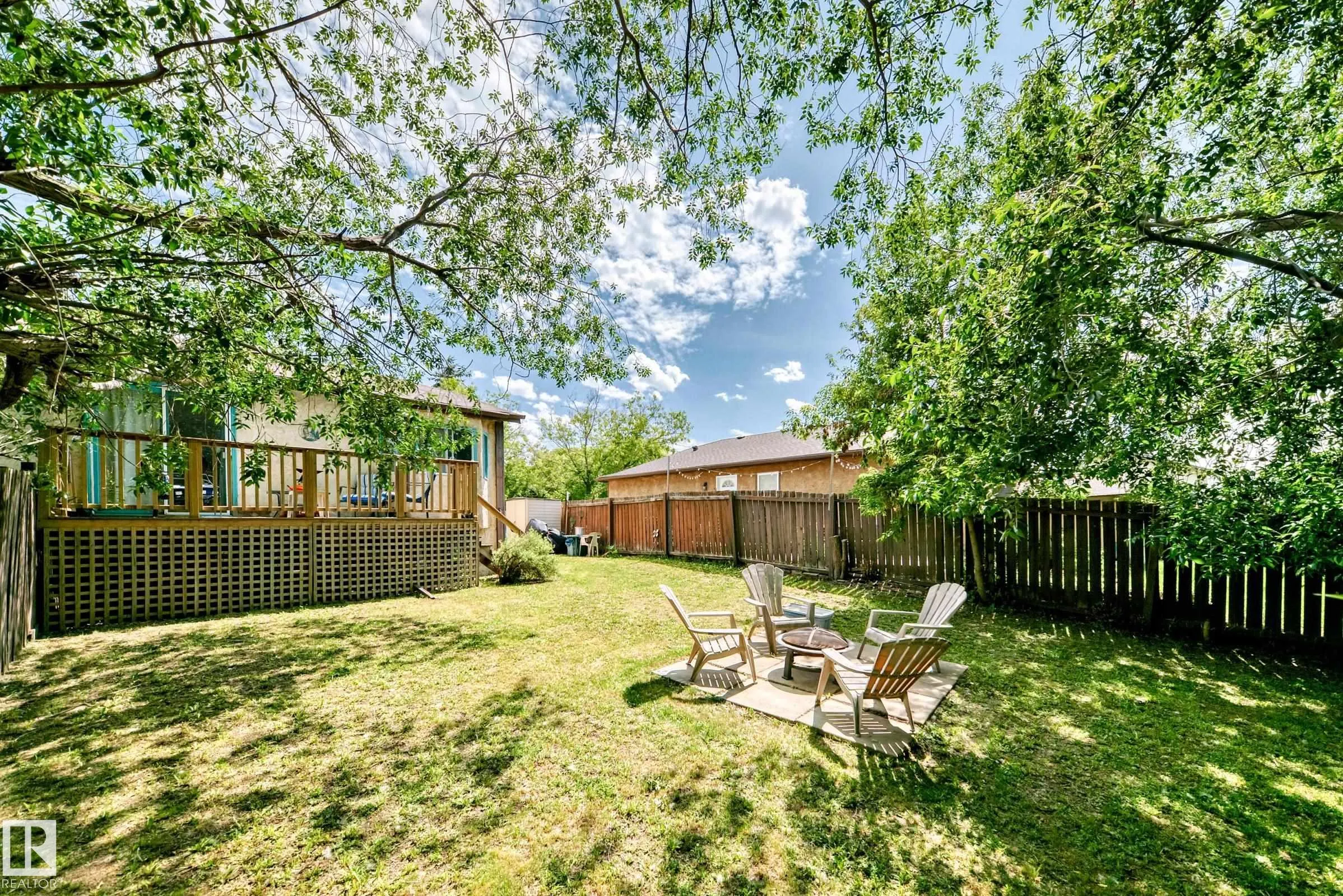 4 FRANKLIN Place