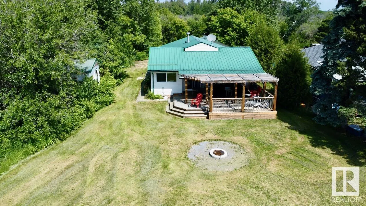 12 53026 RGE ROAD 43