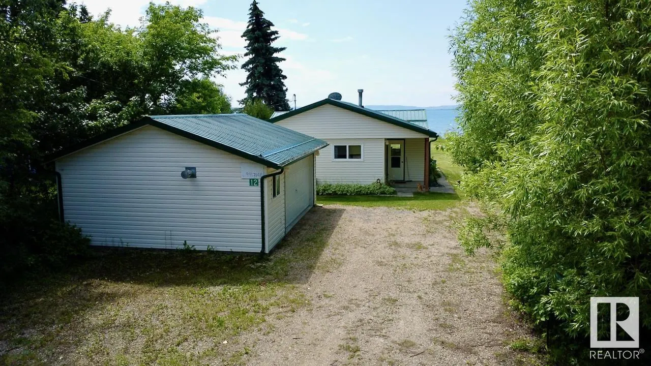 12 53026 RGE ROAD 43