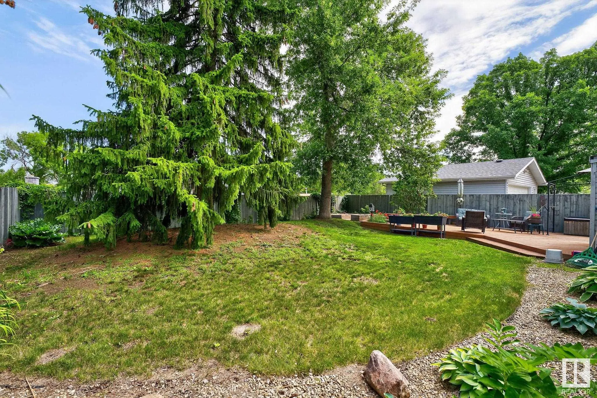 42 GREENBRIER Crescent