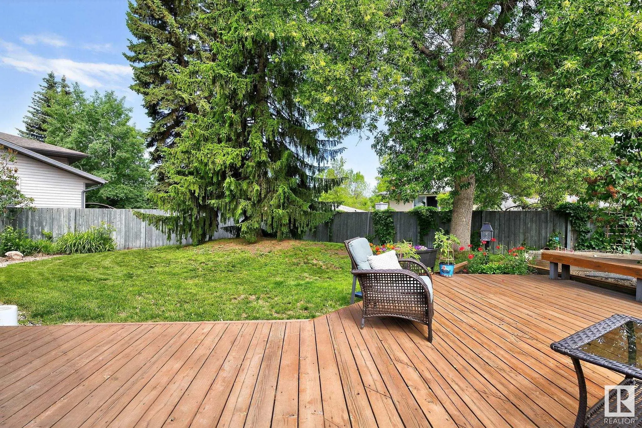 42 GREENBRIER Crescent