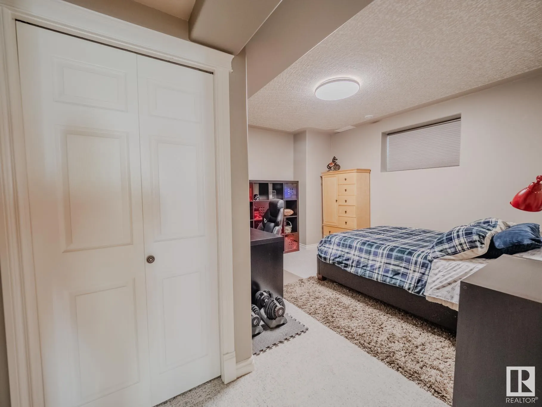 301 ESTATE Drive