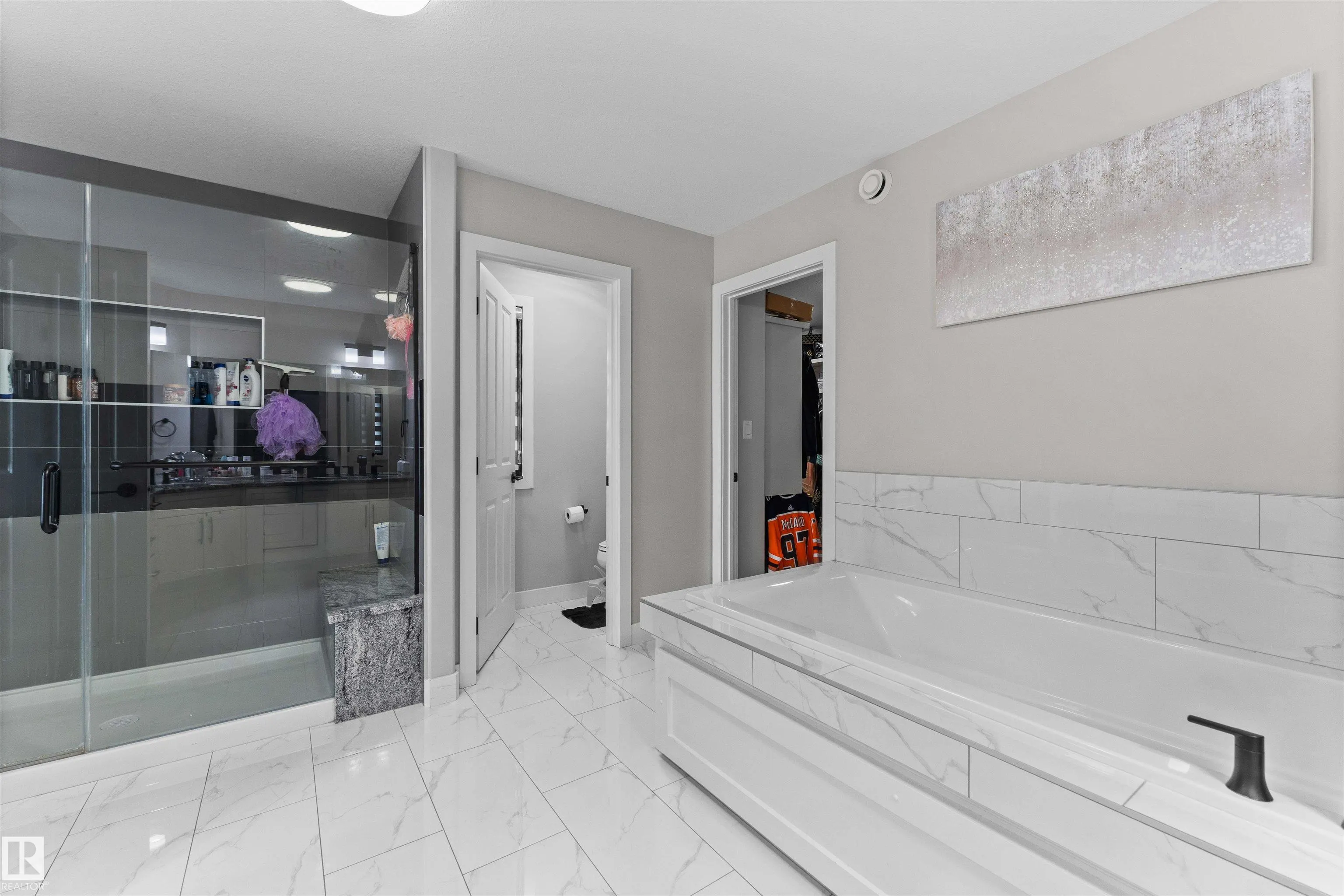 6813 KNOX Loop