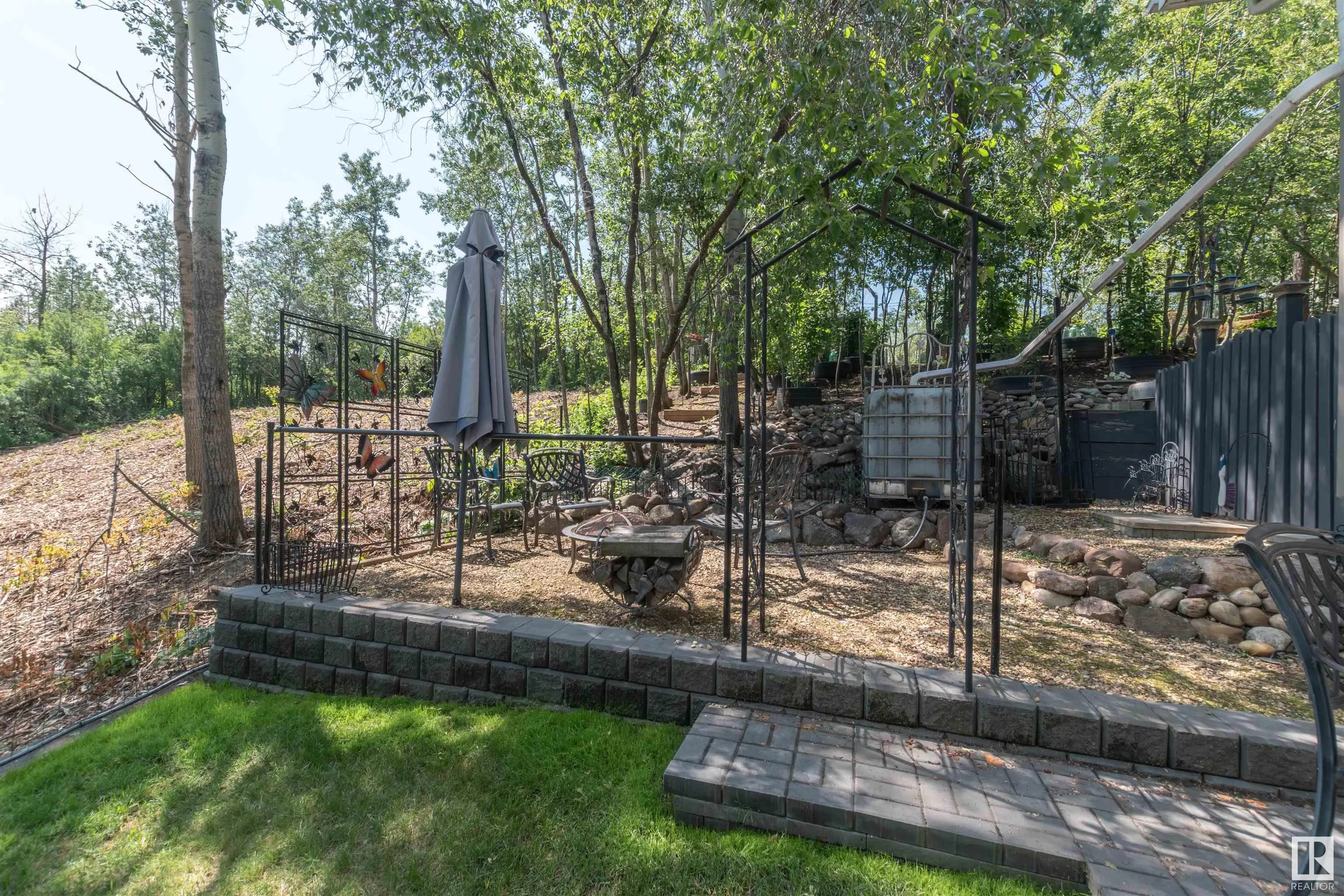 22106 SOUTH COOKING LAKE Road
